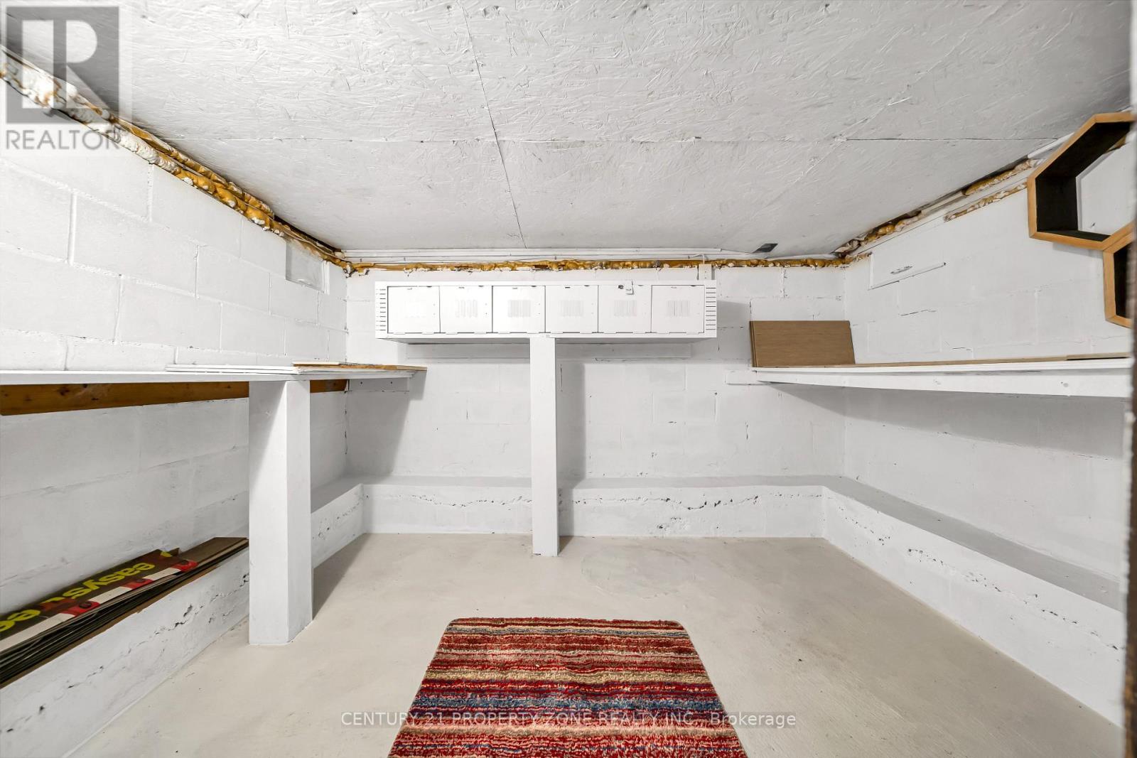 5977 Saint Marys Street Property Photo 22