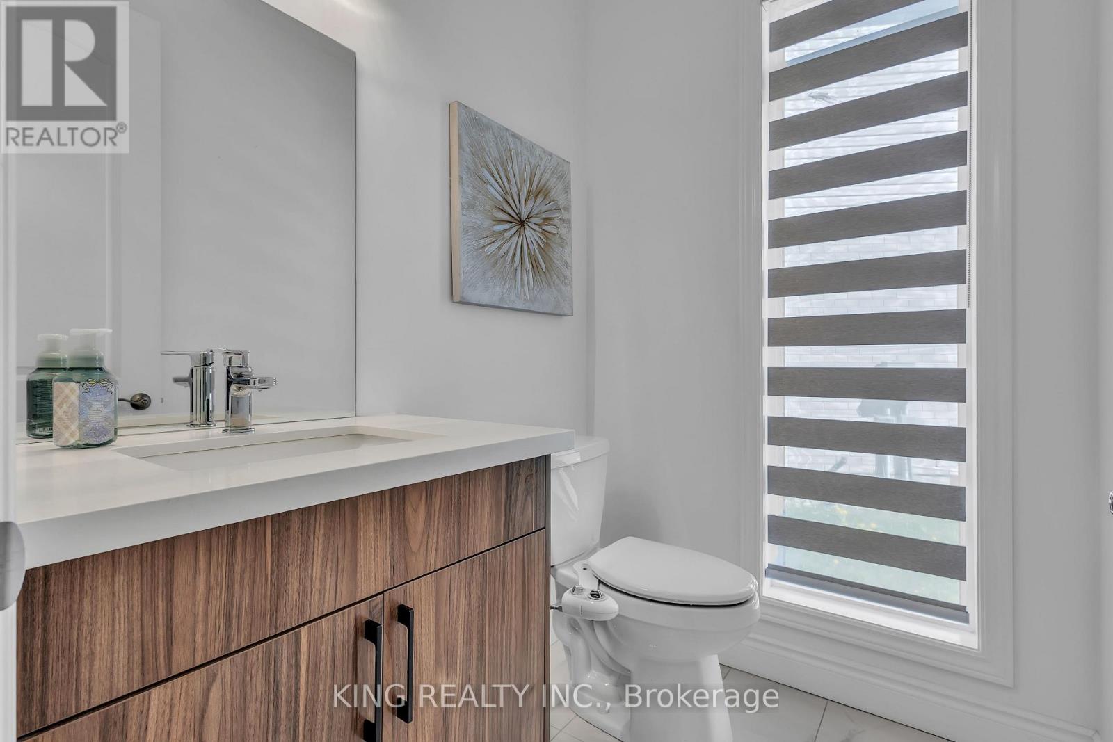 1464 Medway Park Drive Property Photo 15