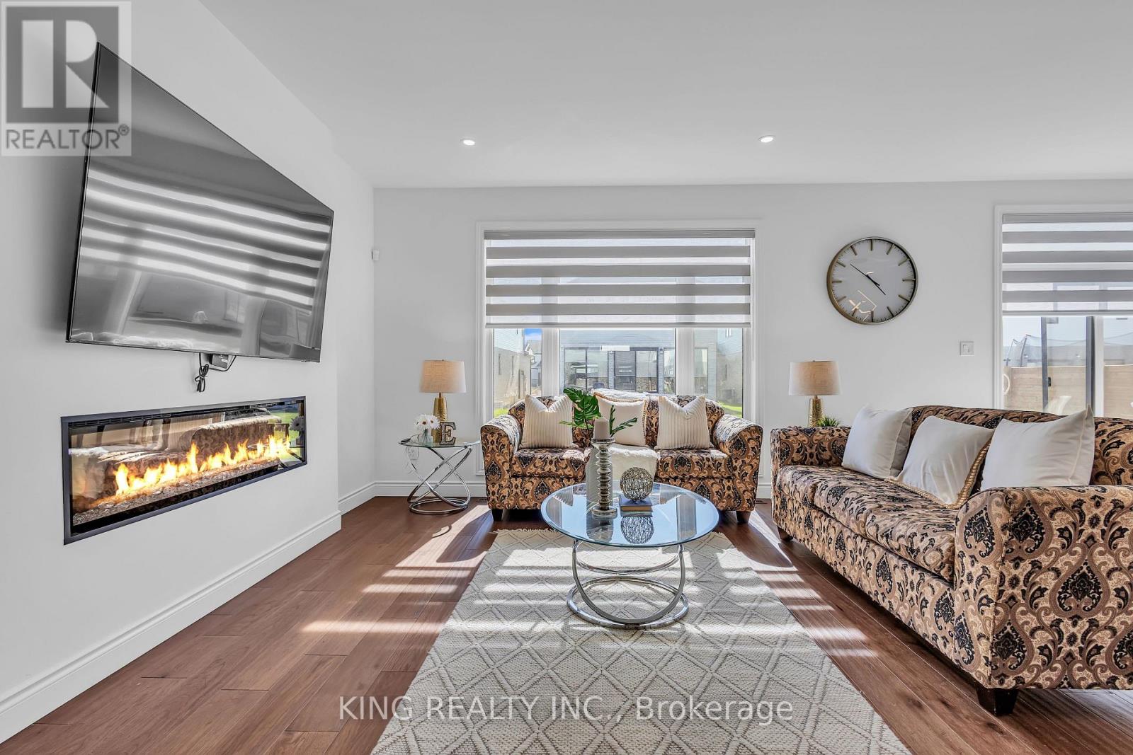 1464 Medway Park Drive Property Photo 19