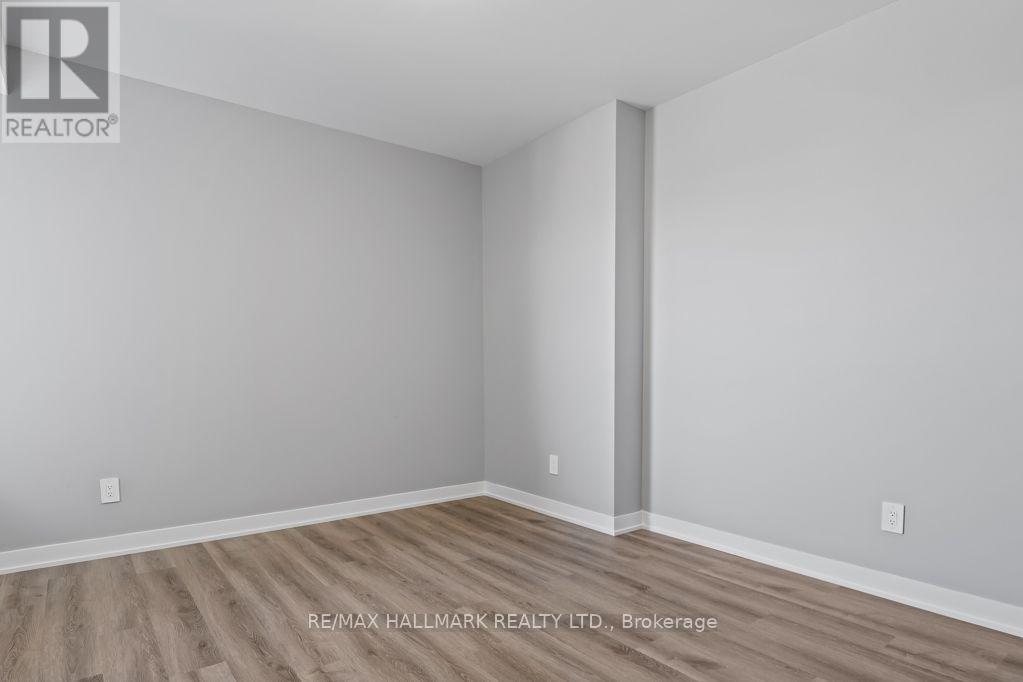 403 - 5002 King Street Property Photo 16