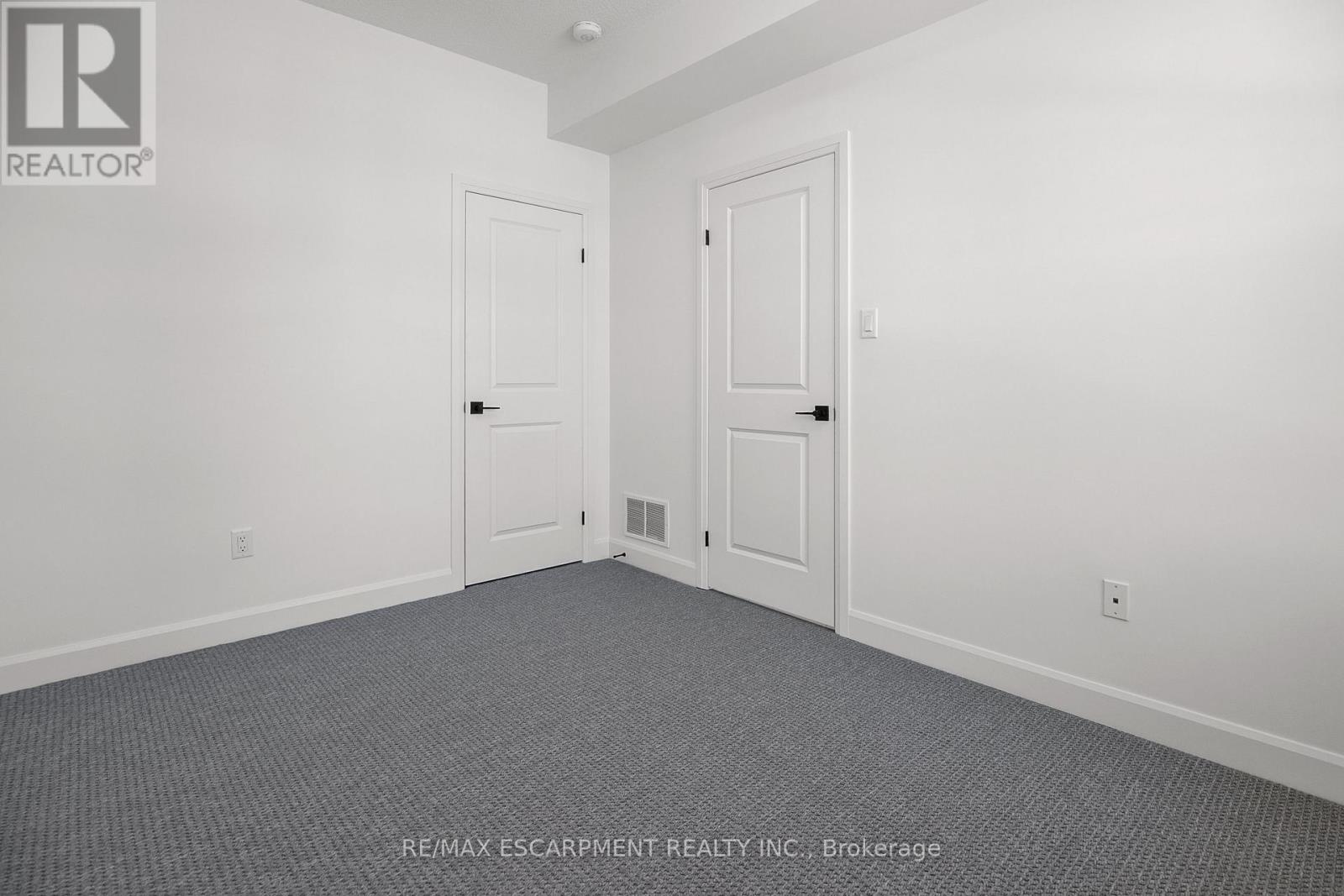 26 Beachwalk Crescent Property Photo 9