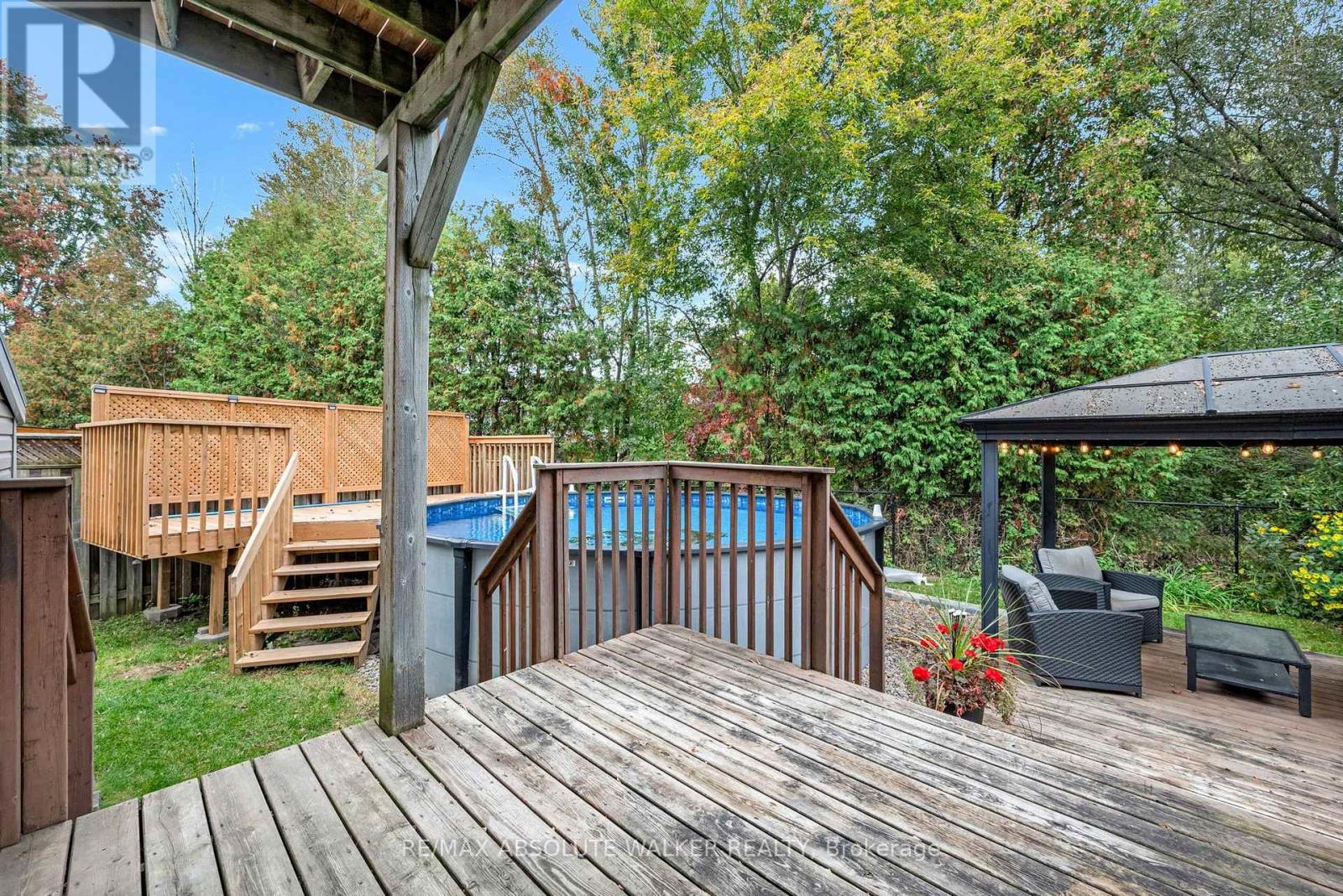 54 Castle Glen Crescent Property Photo 31