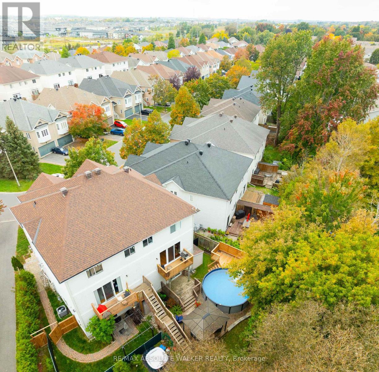 54 Castle Glen Crescent Property Photo 36
