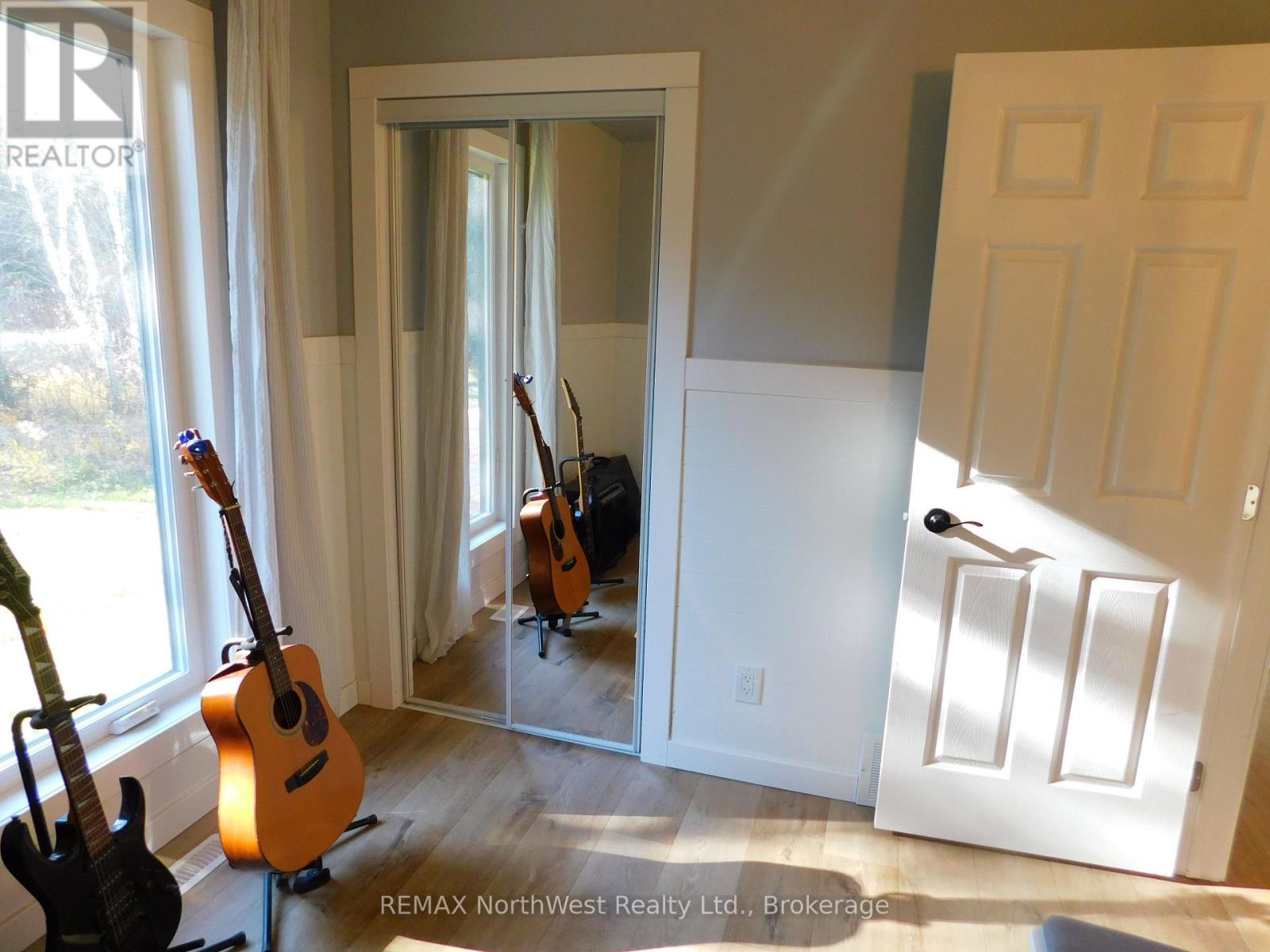 61 Shelley Lane Property Photo 14