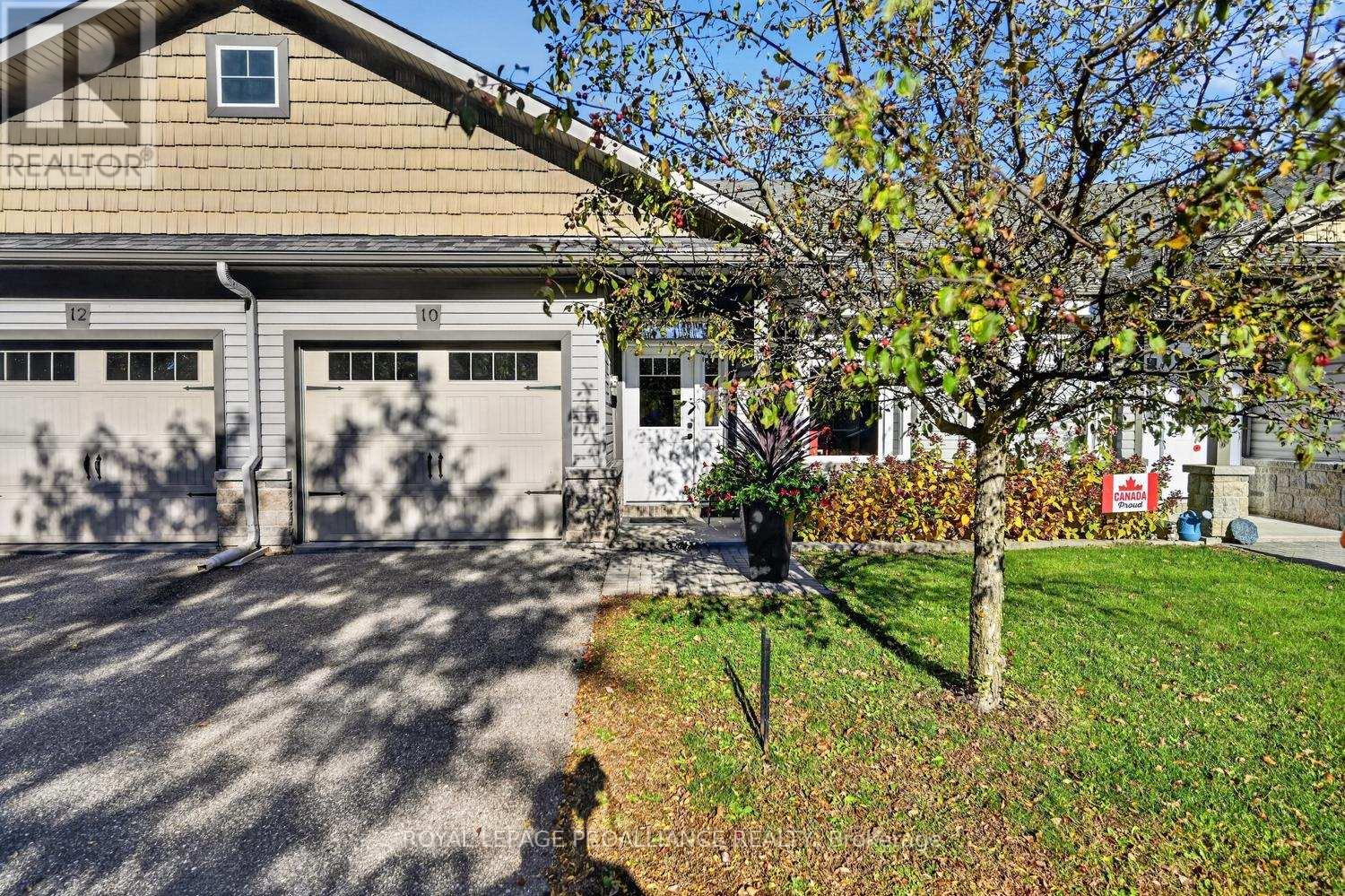 10 Golf Side Lane Property Photo 1