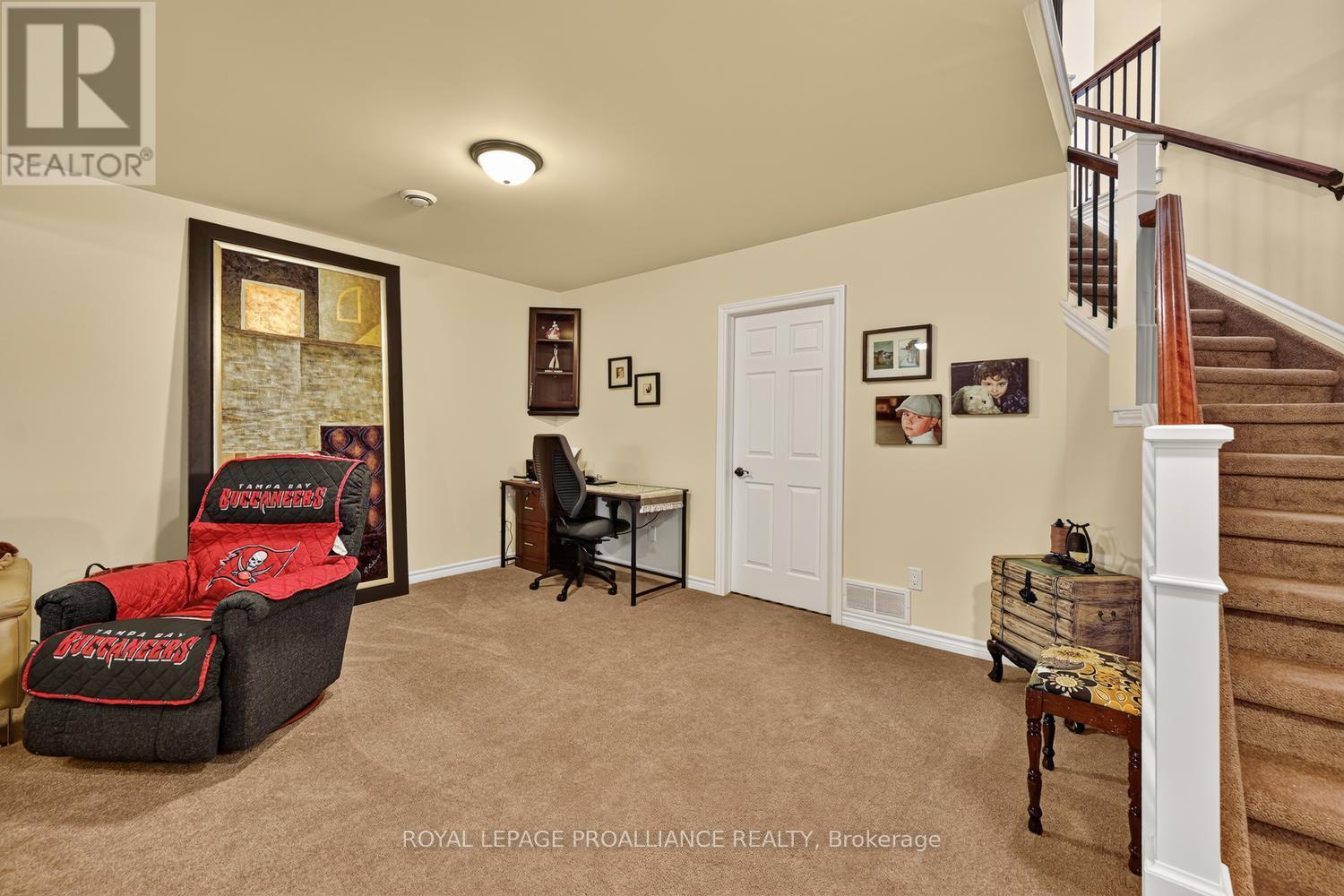 10 Golf Side Lane Property Photo 30
