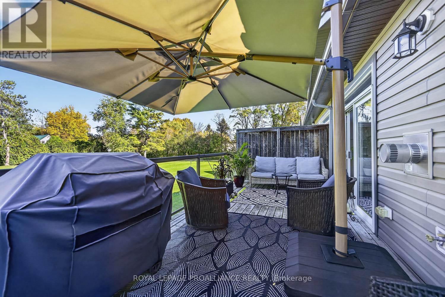10 Golf Side Lane Property Photo 34
