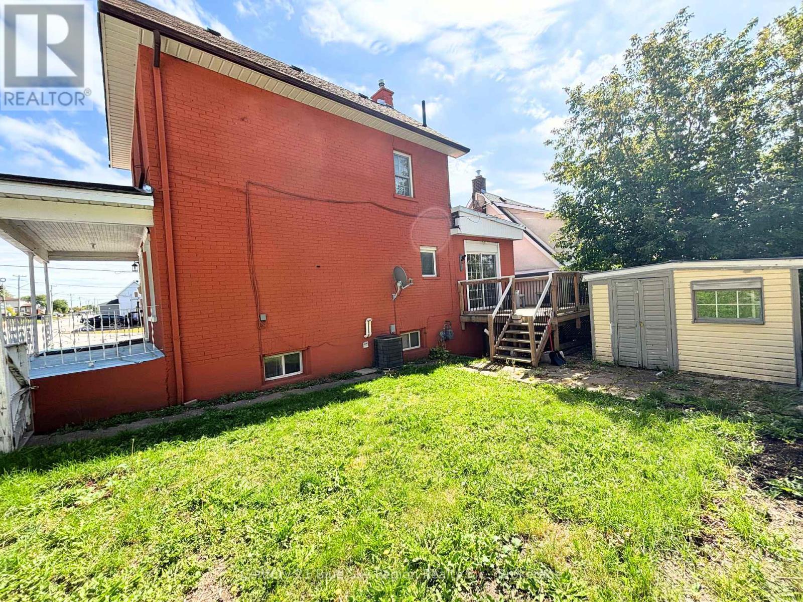 695 High Street Property Photo 16