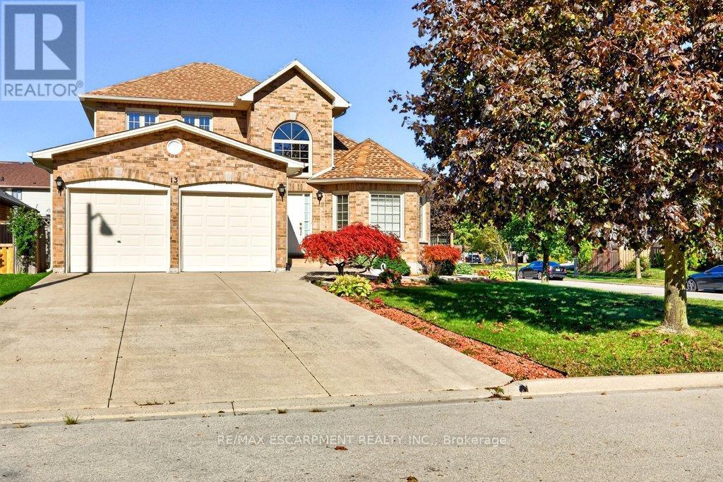 13 Chianti Crescent Property Photo 2