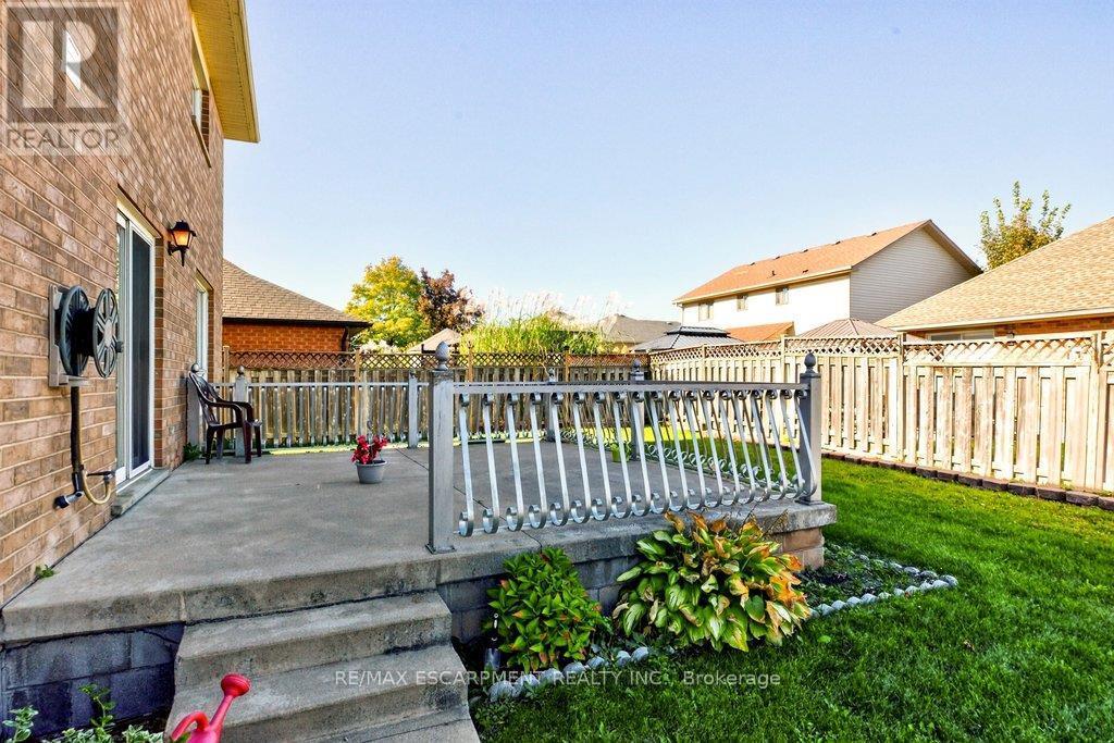 13 Chianti Crescent Property Photo 27
