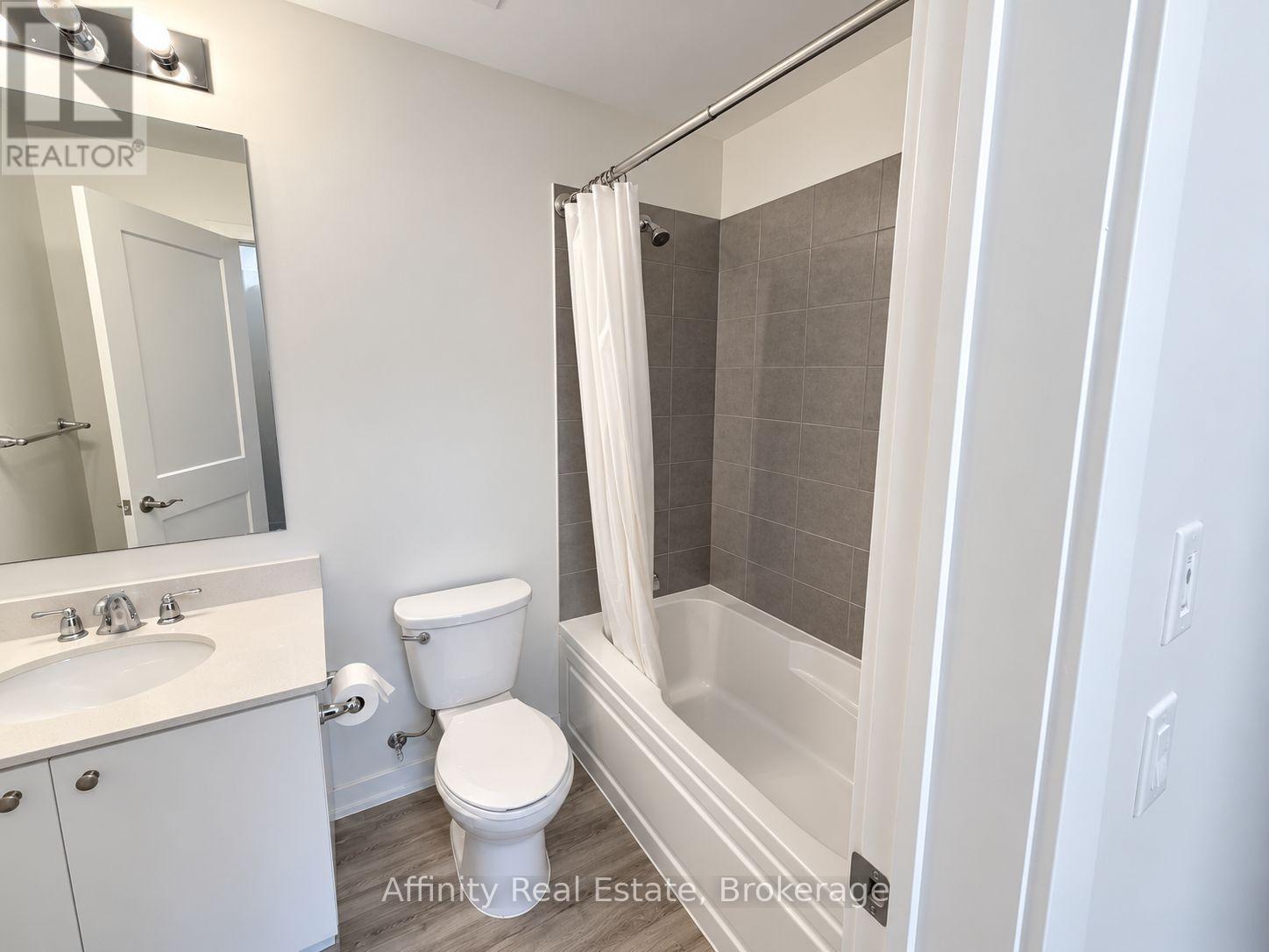 212 - 251 Northfield Drive E Property Photo 22