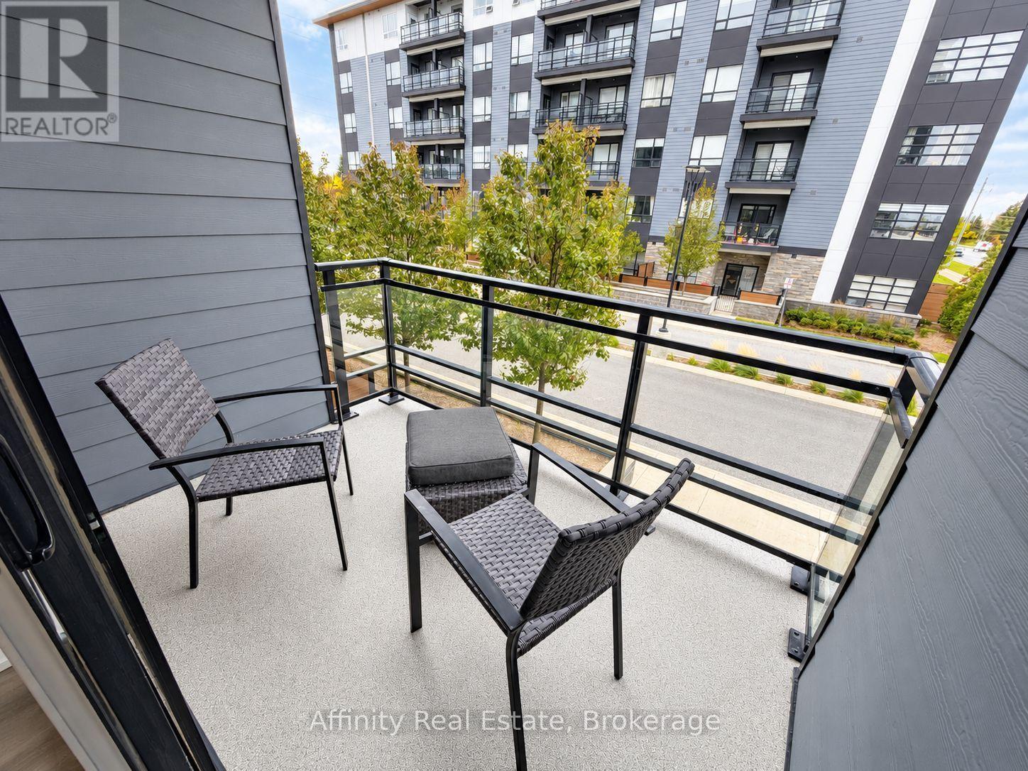 212 - 251 Northfield Drive E Property Photo 24