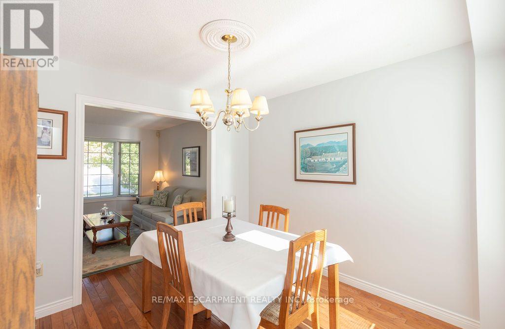 7 Falconridge Drive Property Photo 7