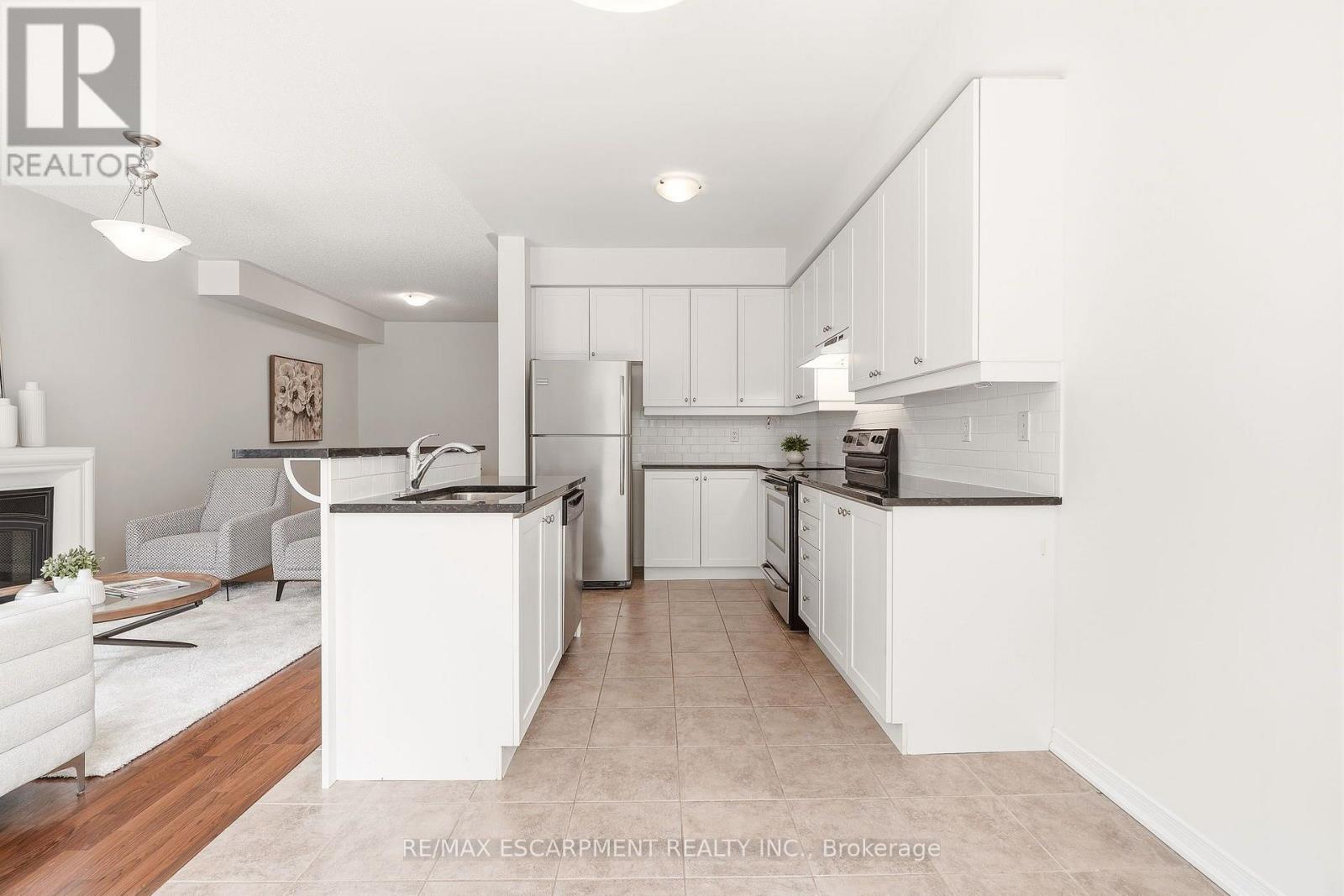 215 Nisbet Boulevard Property Photo 14