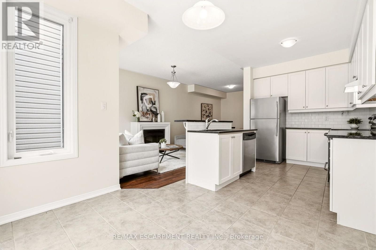 215 Nisbet Boulevard Property Photo 16