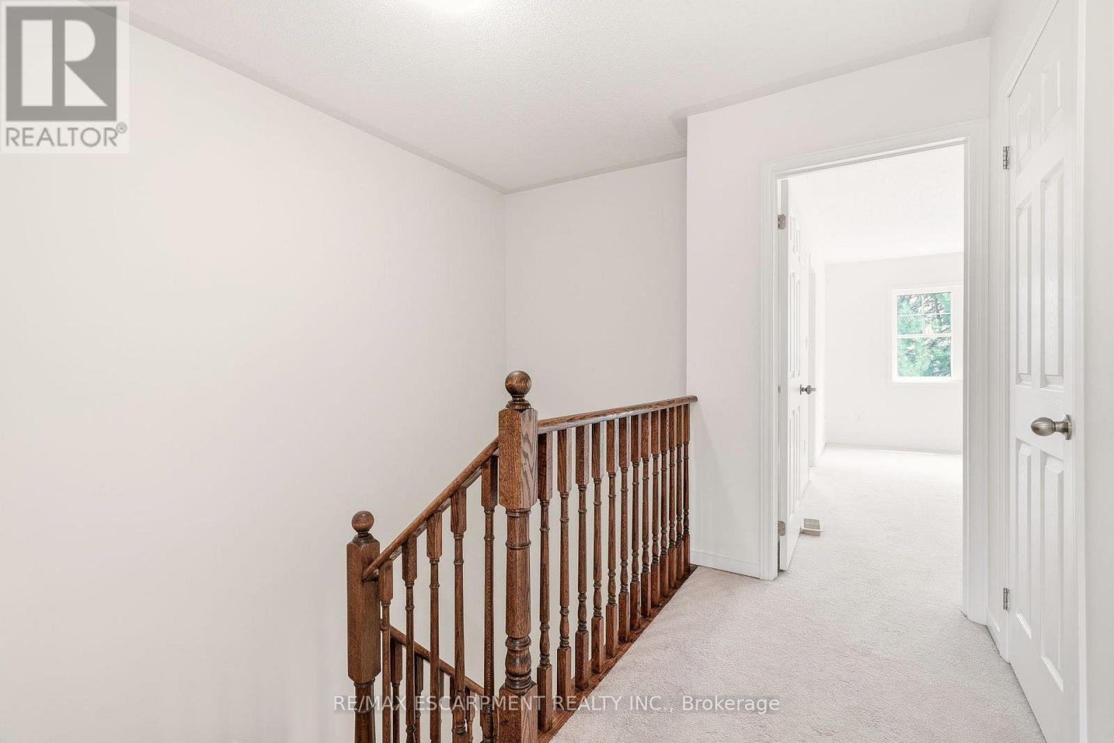 215 Nisbet Boulevard Property Photo 24
