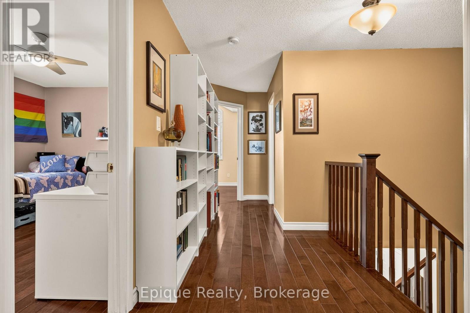 184 Locheed Drive Property Photo 18