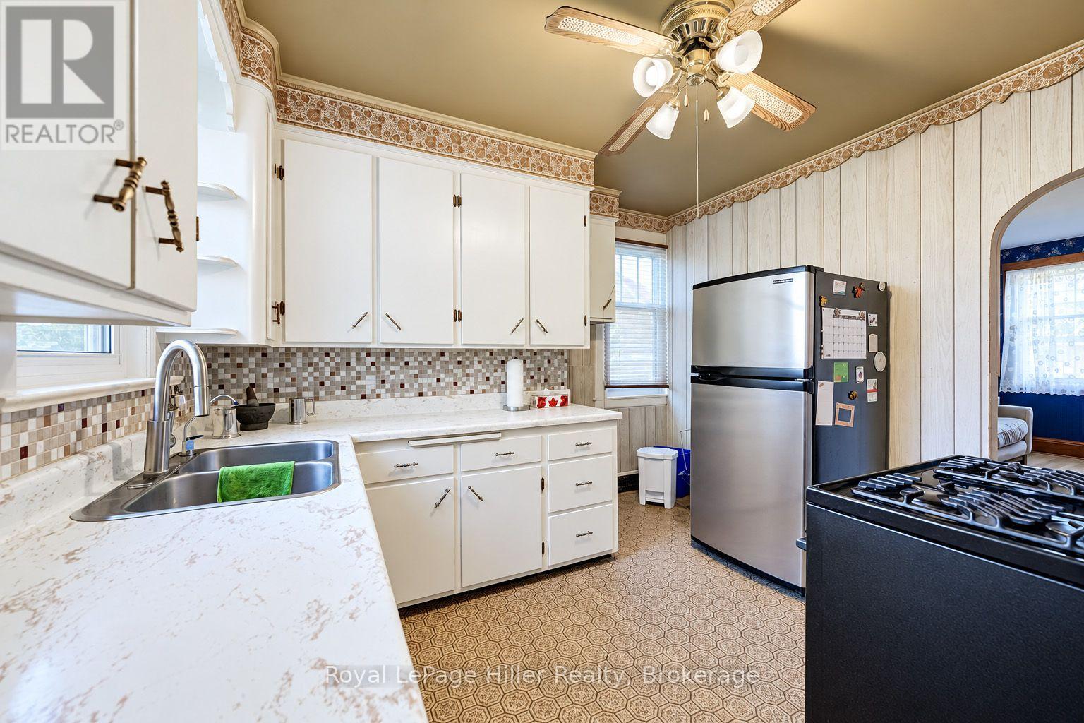 340 Guelph Street Property Photo 11