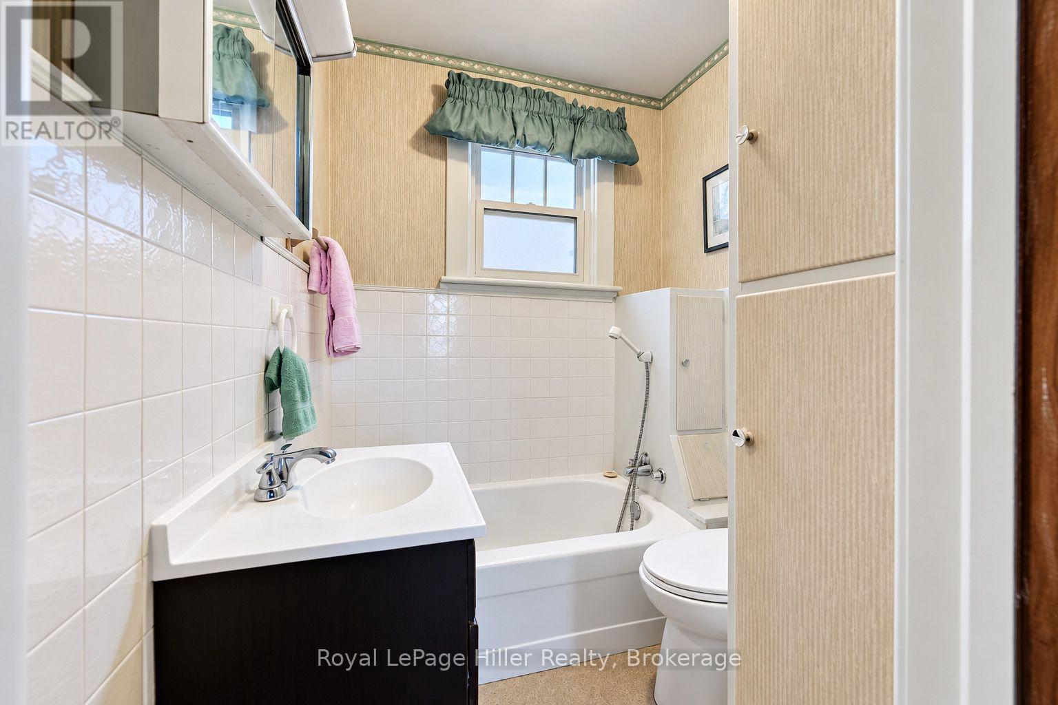 340 Guelph Street Property Photo 13