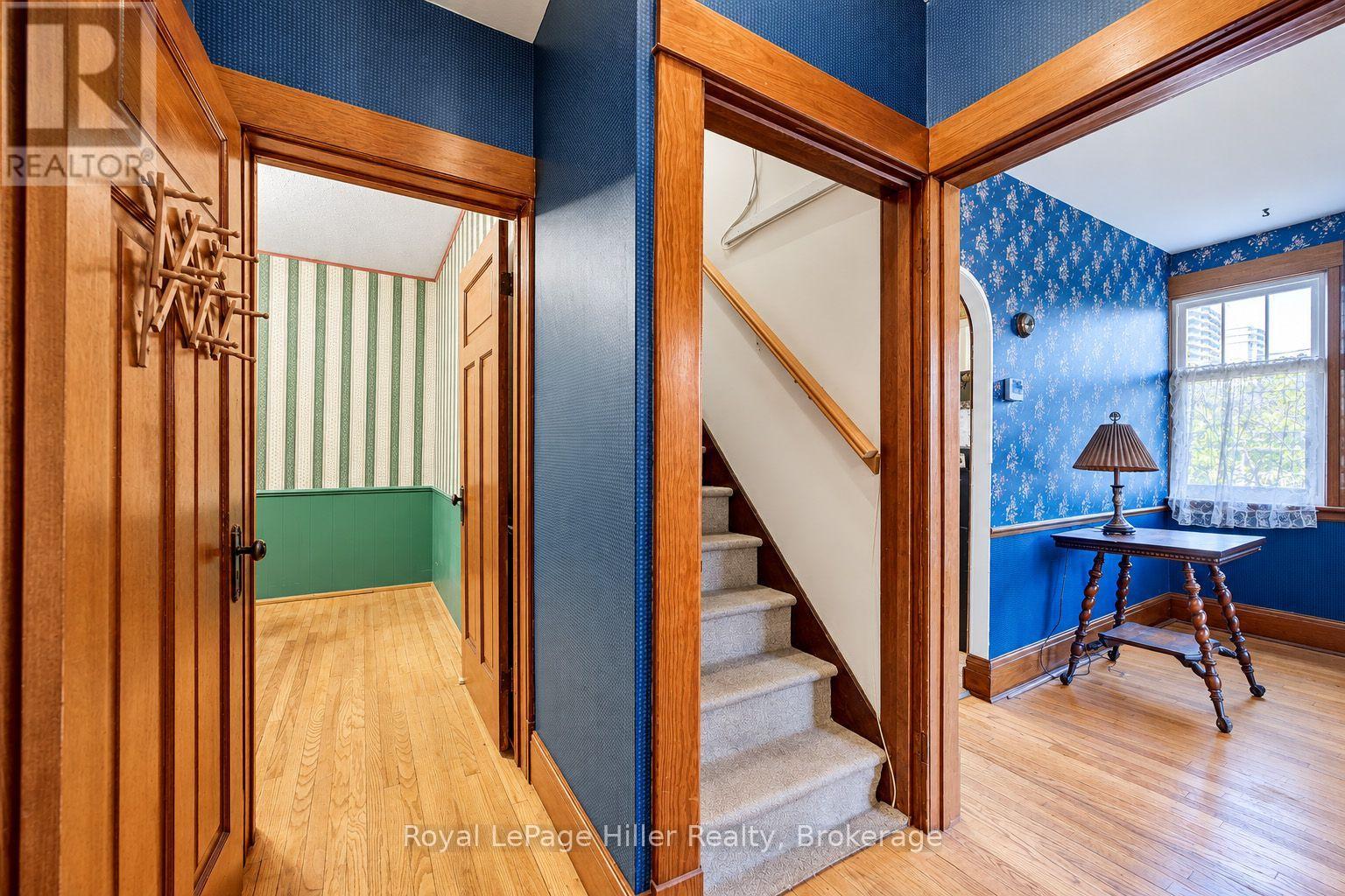 340 Guelph Street Property Photo 14