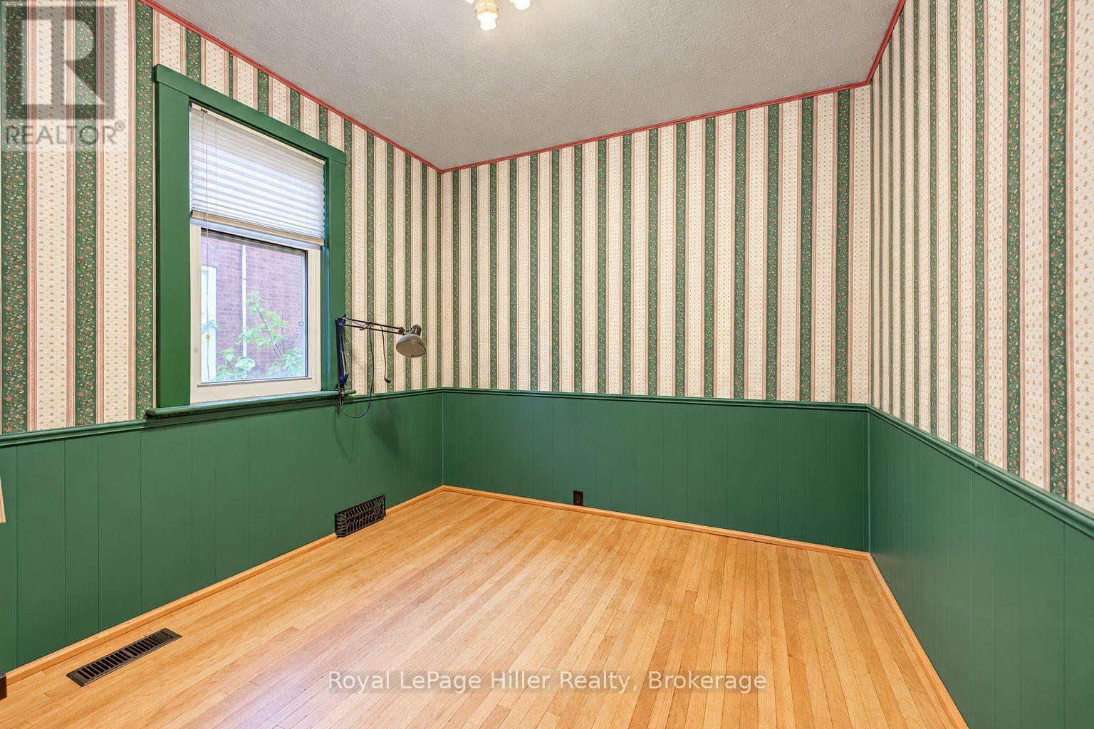 340 Guelph Street Property Photo 15