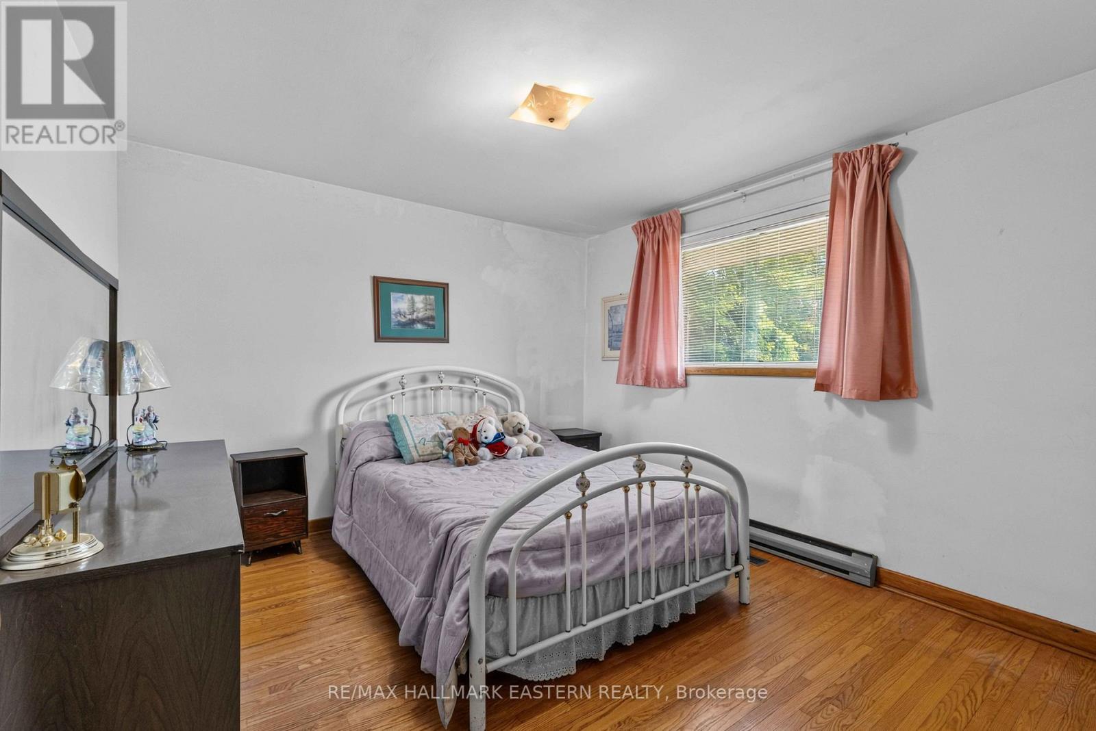 921 Robinson Road Property Photo 12