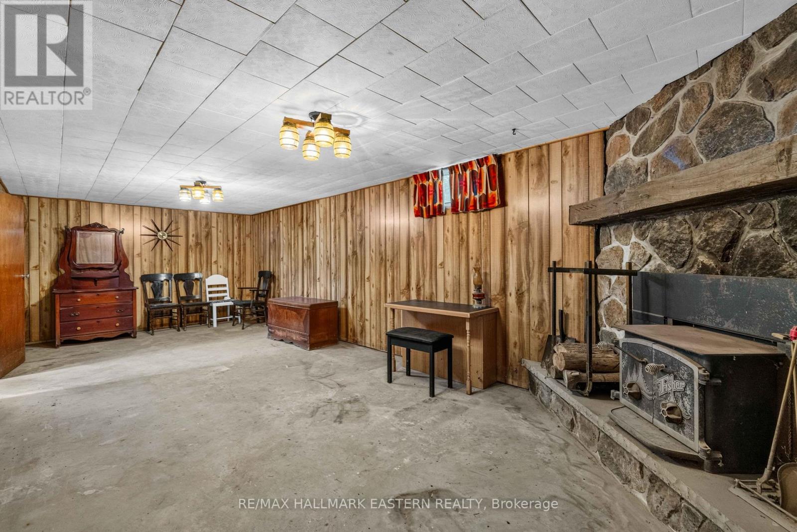921 Robinson Road Property Photo 19