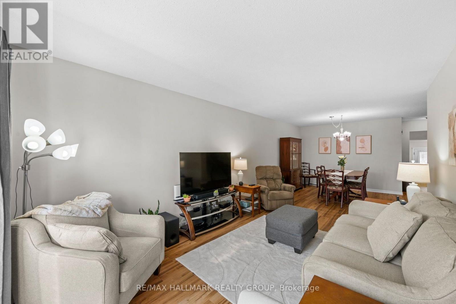 9 Fireside Crescent Property Photo 13
