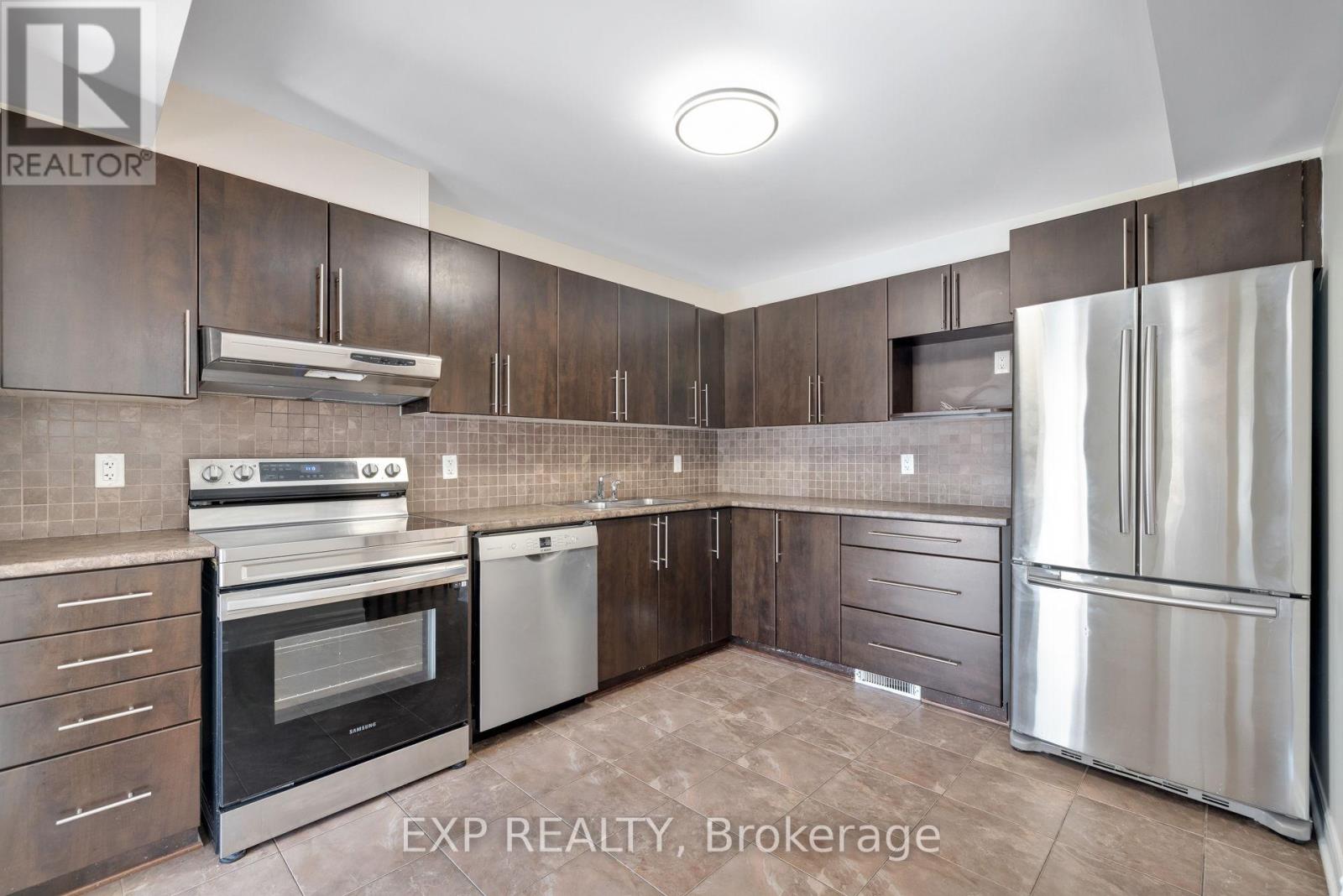 168 Garrity Crescent Property Photo 15