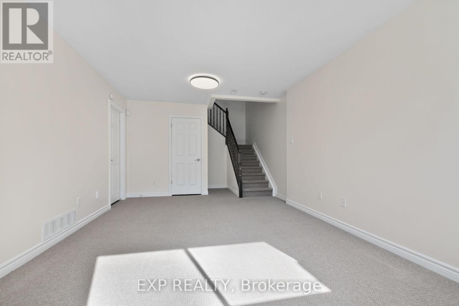 168 Garrity Crescent Property Photo 39