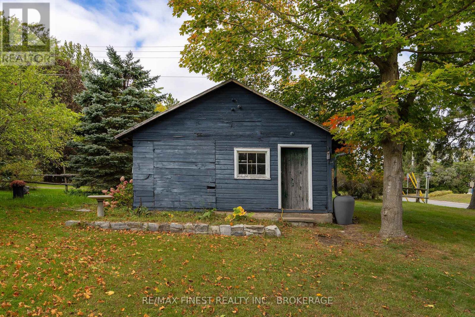 2598 County 4 Road Property Photo 10