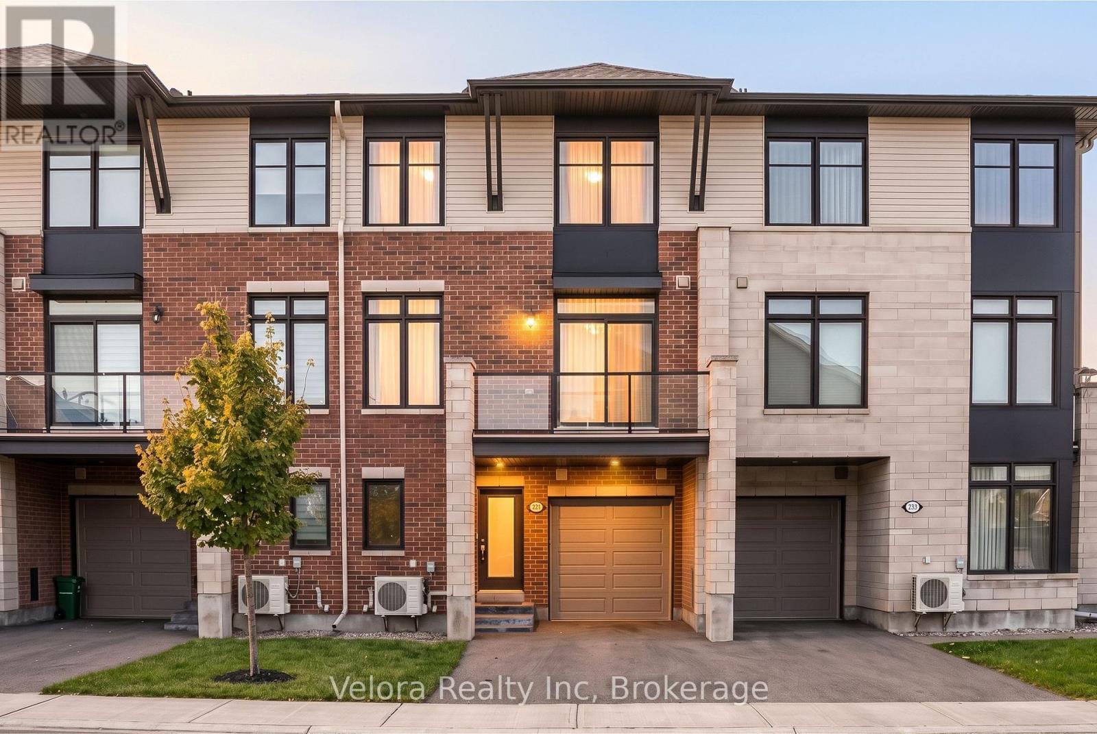221 Pastel Way Property Photo 1