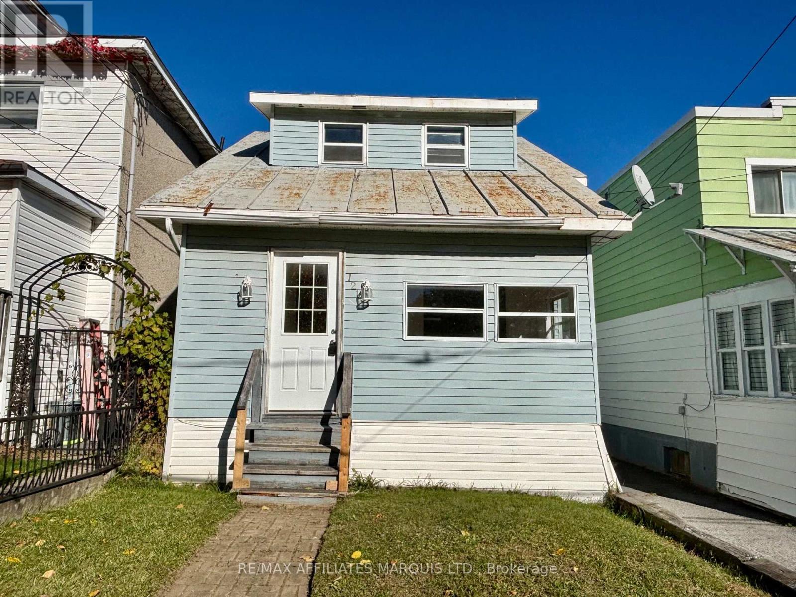 121 Guy Street Property Photo 2