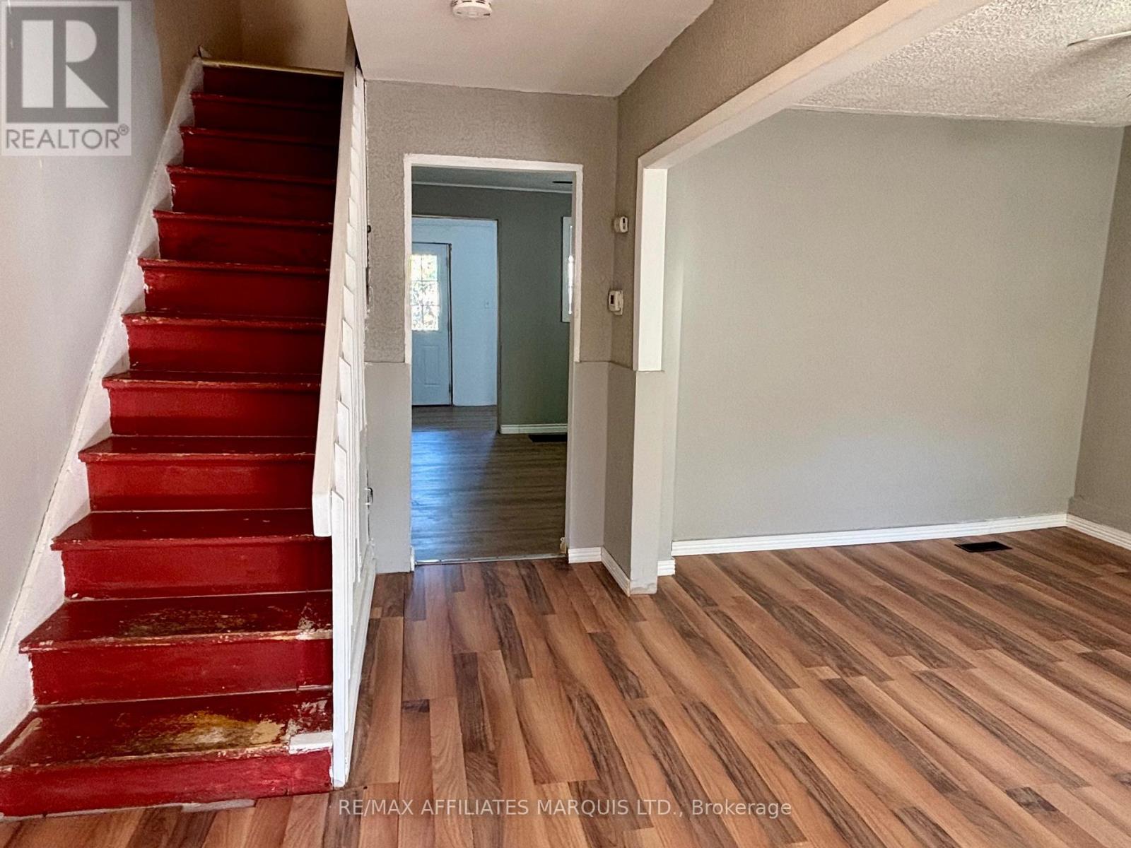 121 Guy Street Property Photo 10