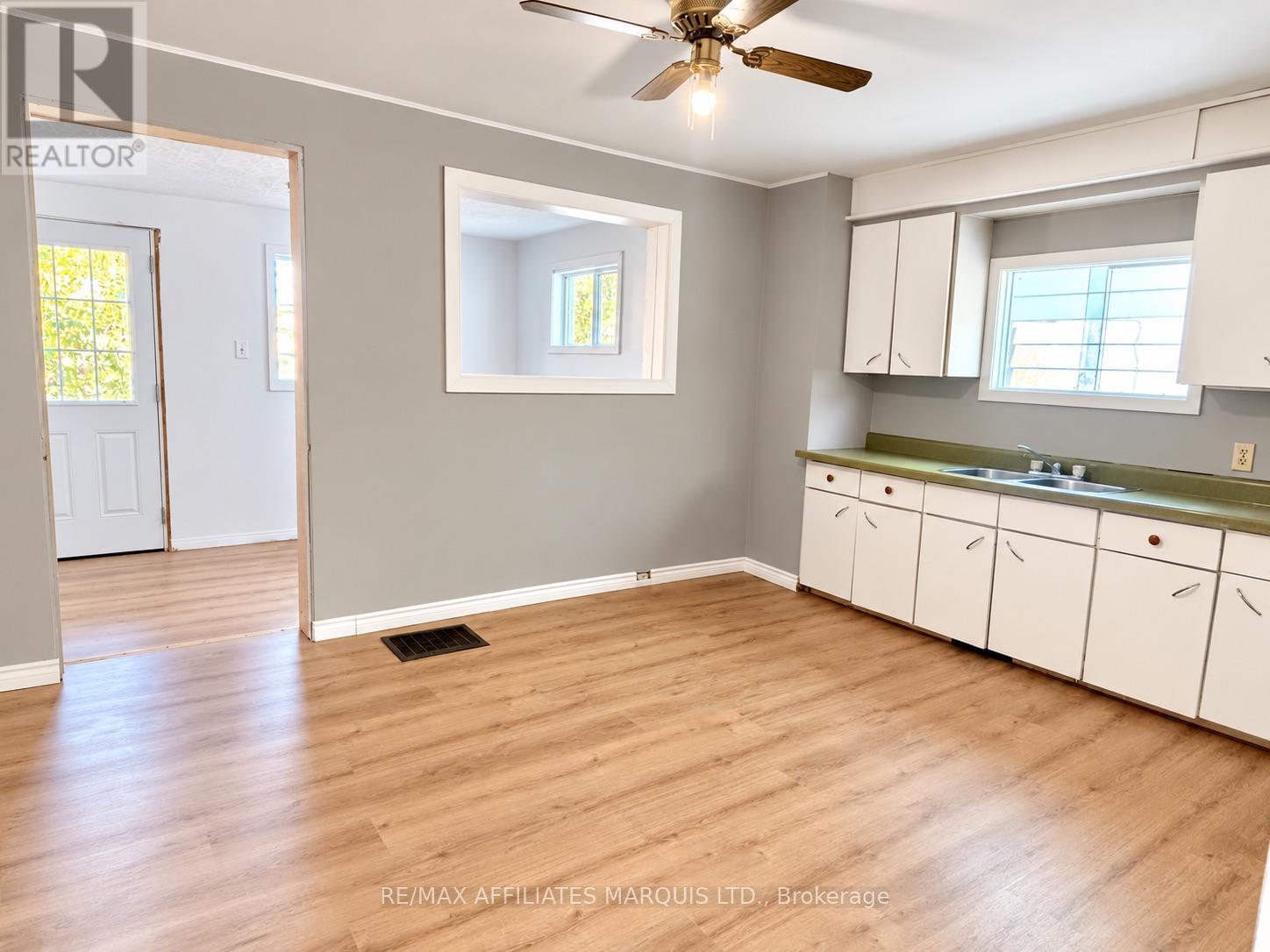 121 Guy Street Property Photo 14