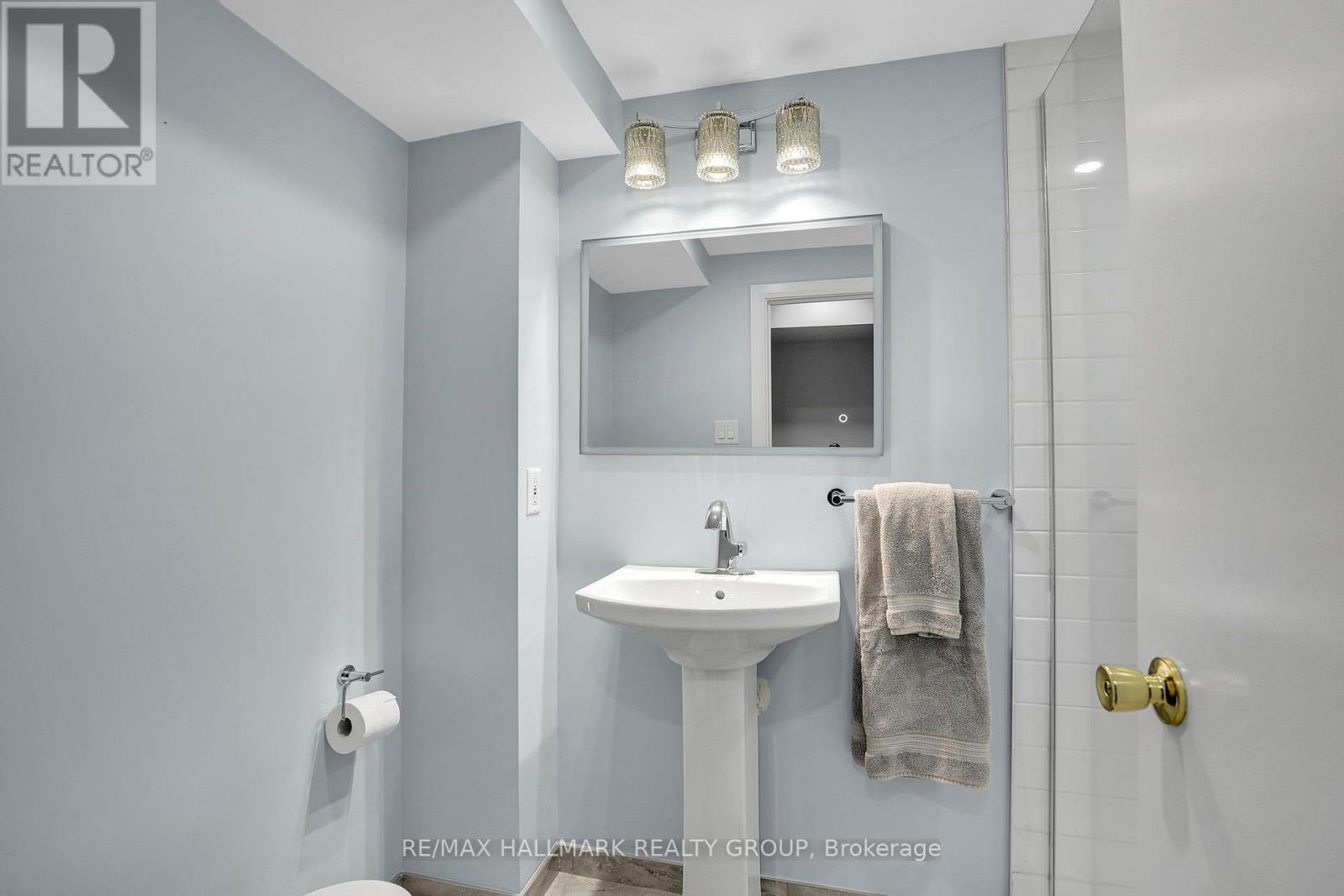 1340 Leaside Avenue Property Photo 20