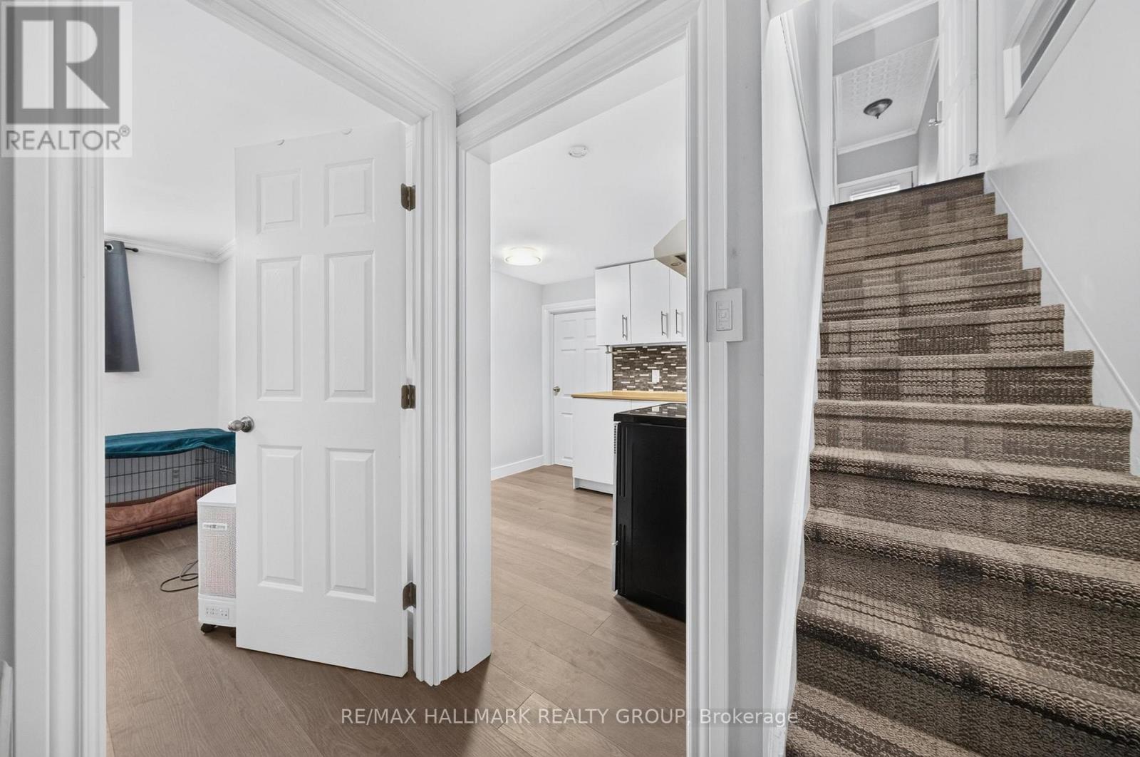 969 Eiffel Avenue Property Photo 22