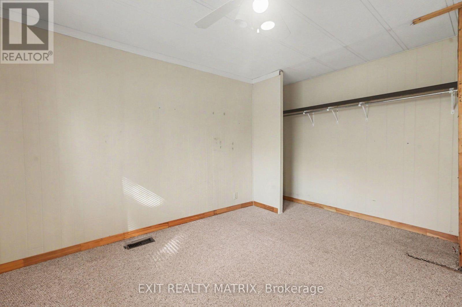 8891 Lynnwood Park Private Property Photo 13