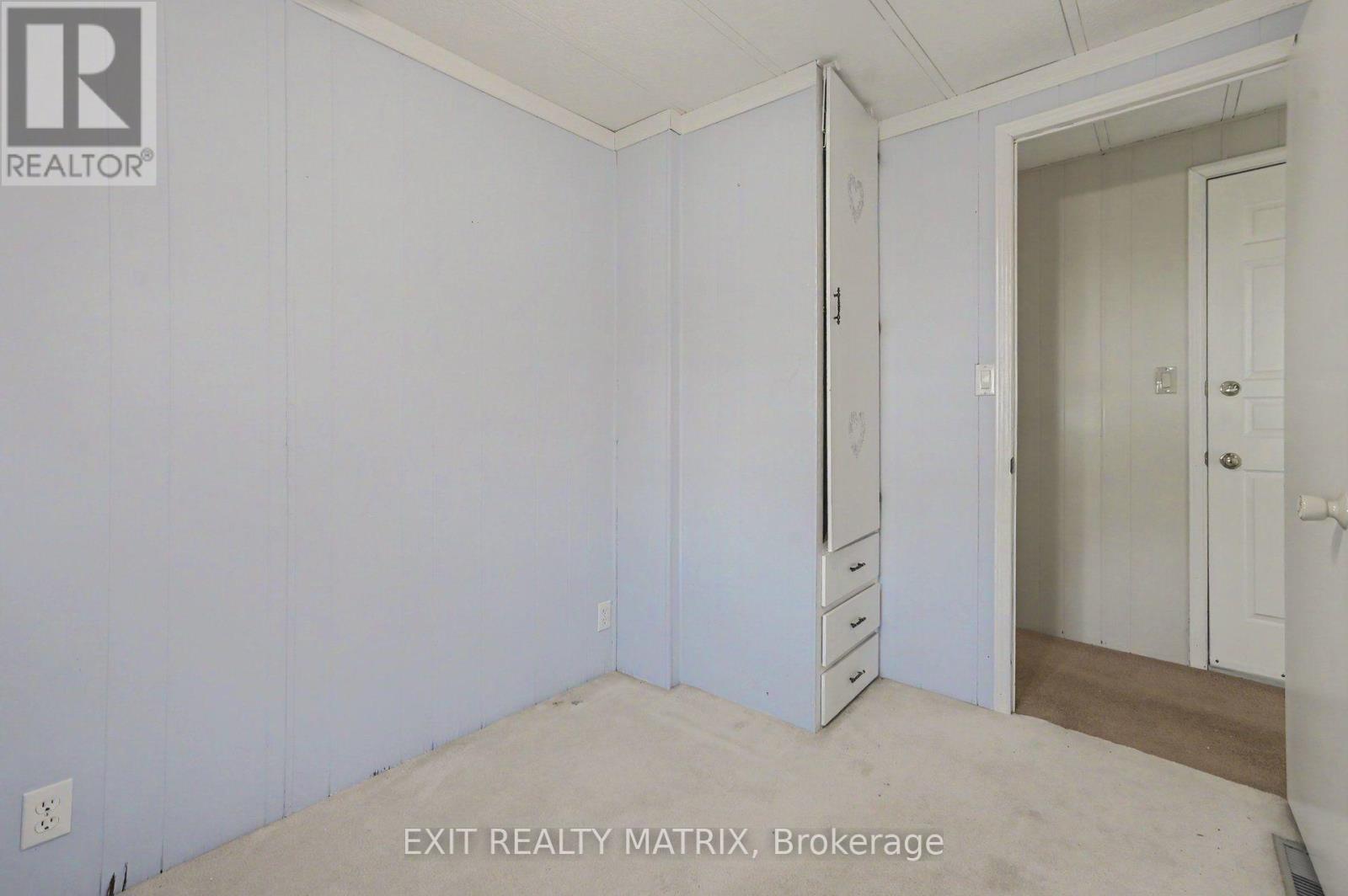 8891 Lynnwood Park Private Property Photo 16