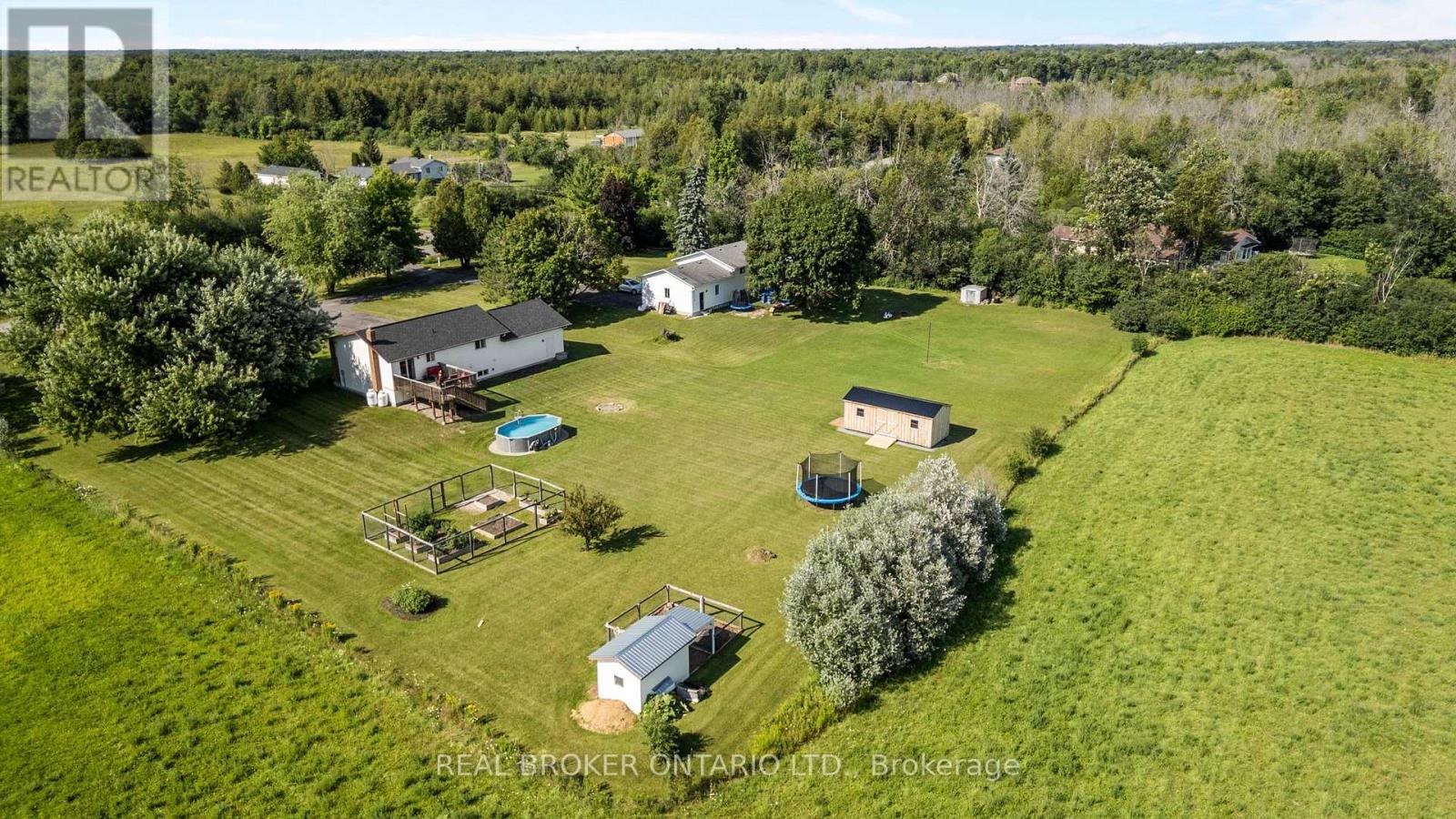 2341 9th Line Road Property Photo 37