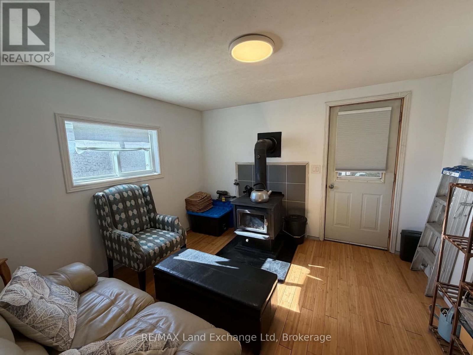 52 Clinton Street S Property Photo 15