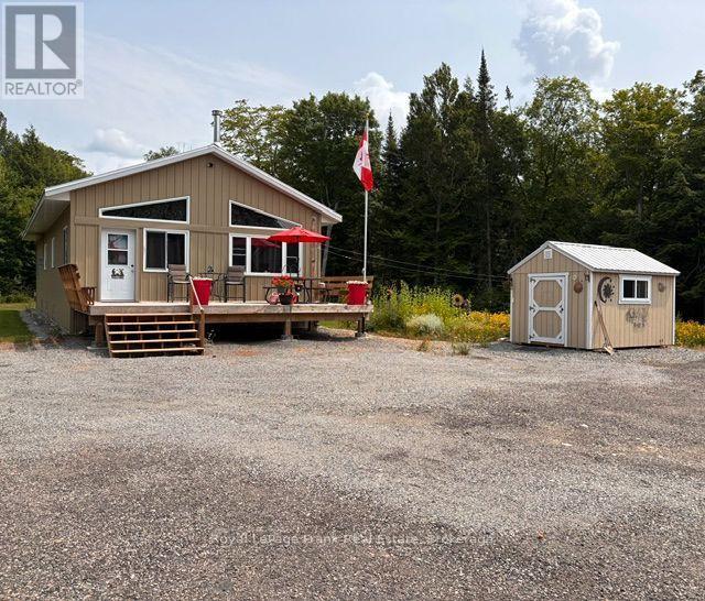 989 North Mckenzie Lake Road Property Photo 2