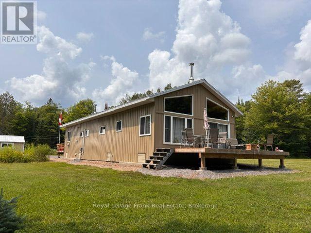 989 North Mckenzie Lake Road Property Photo 4