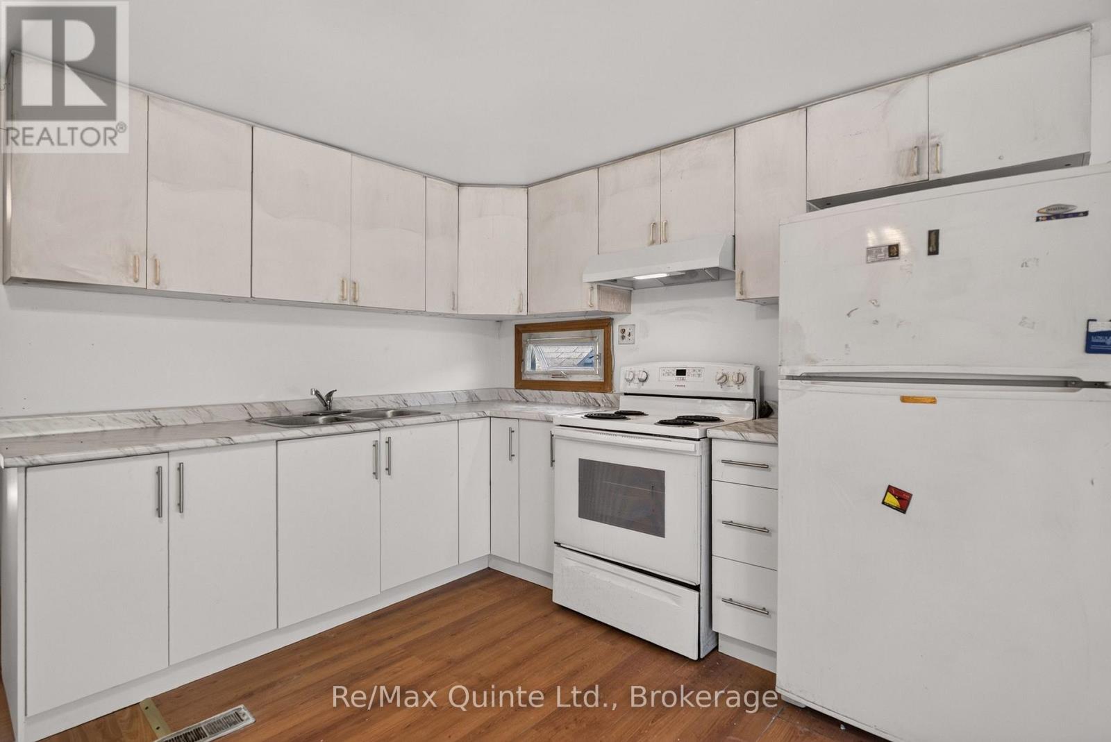 #9-63 Whites Road Property Photo 7