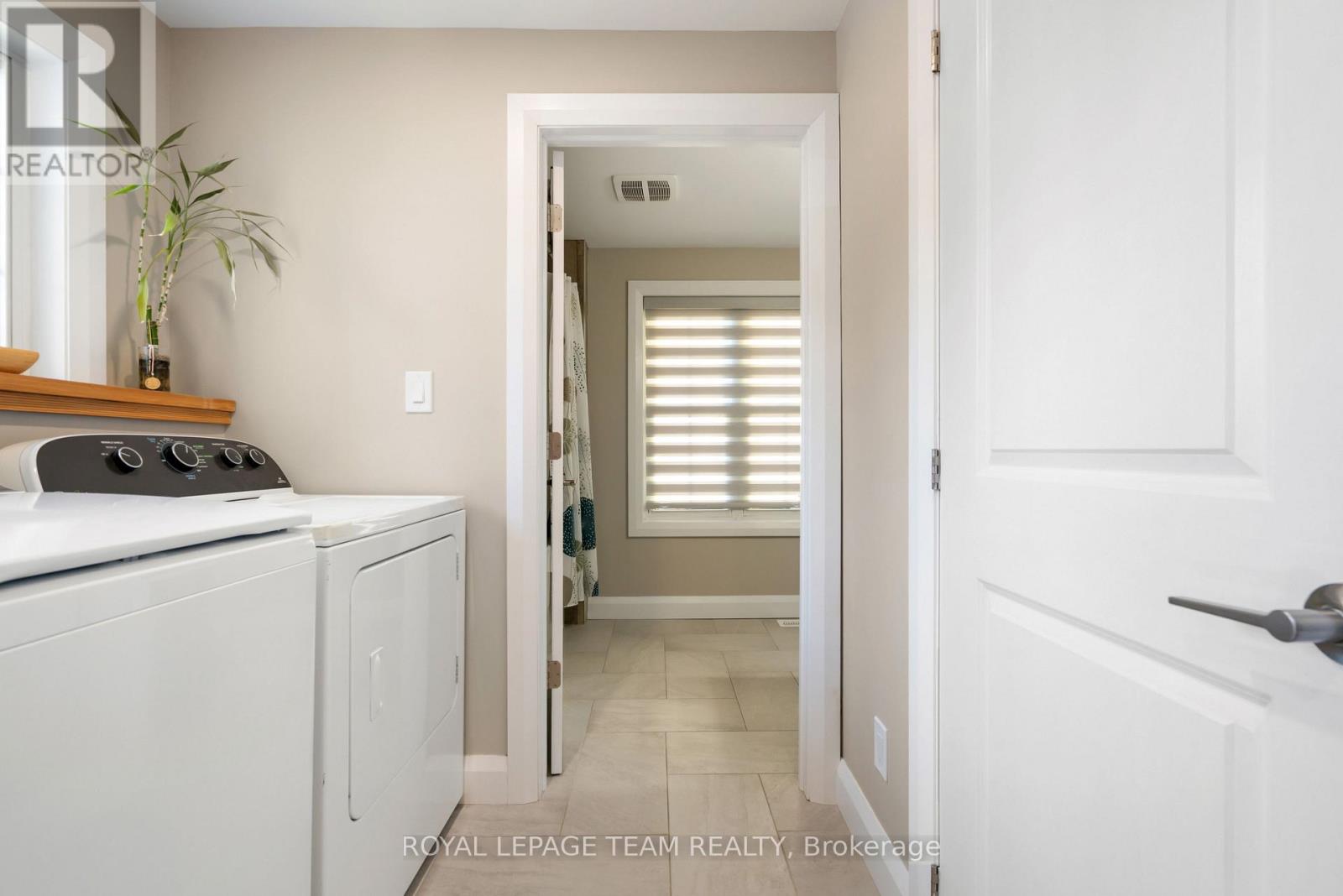 516 Sophia Street Property Photo 18