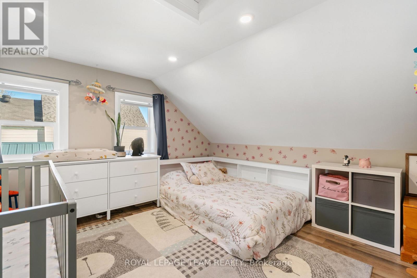 516 Sophia Street Property Photo 23