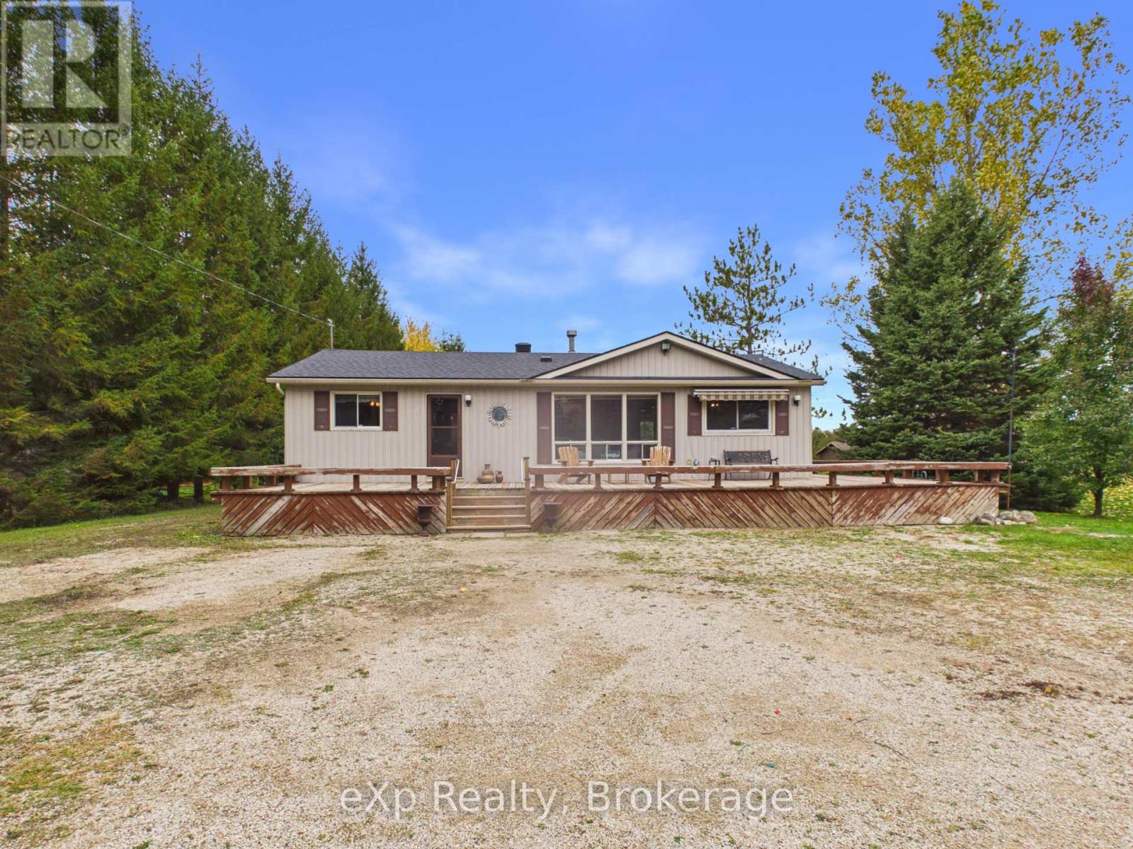 401771 Grey Road 4 Road Property Photo 1