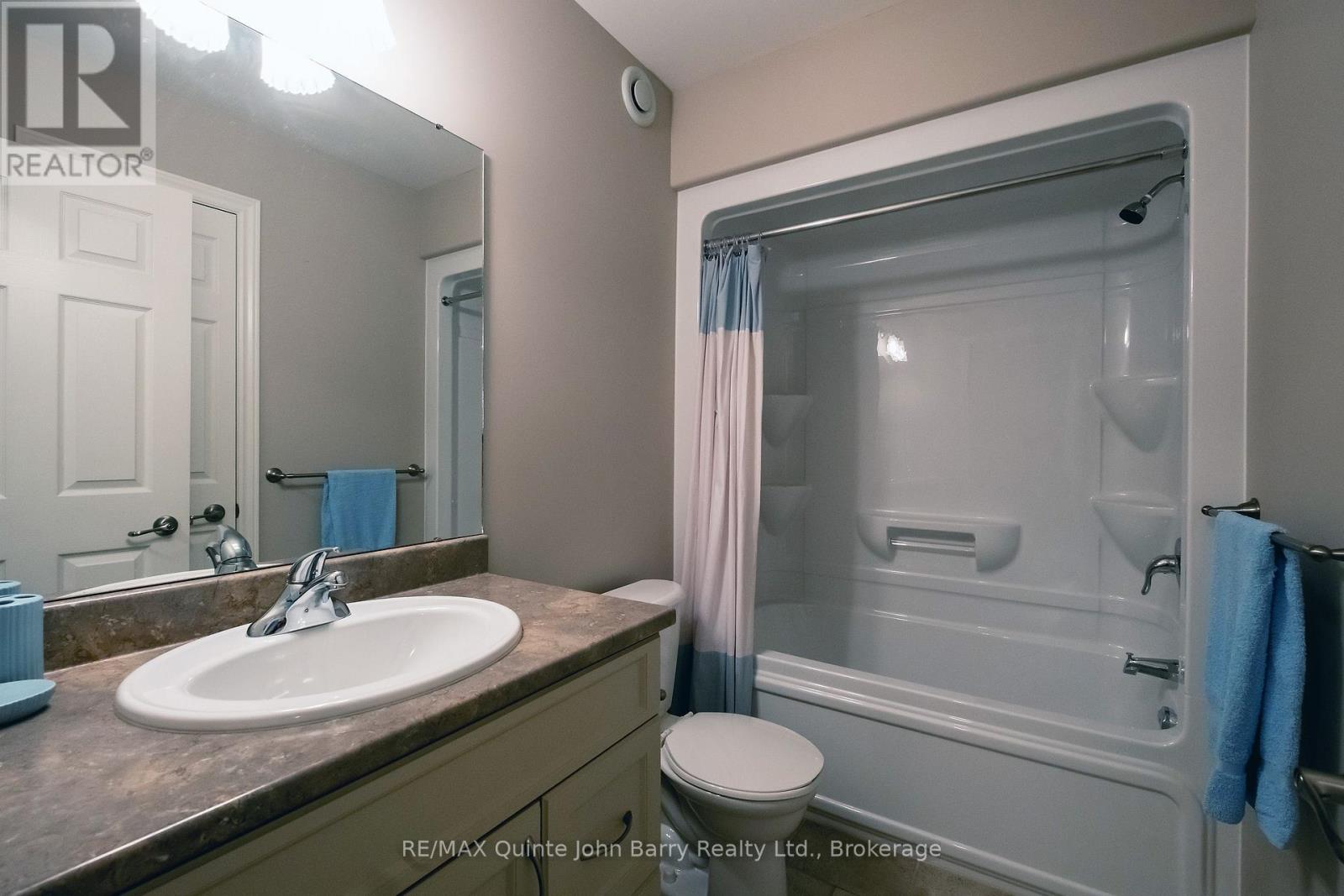 4 Algonquin Avenue Property Photo 20