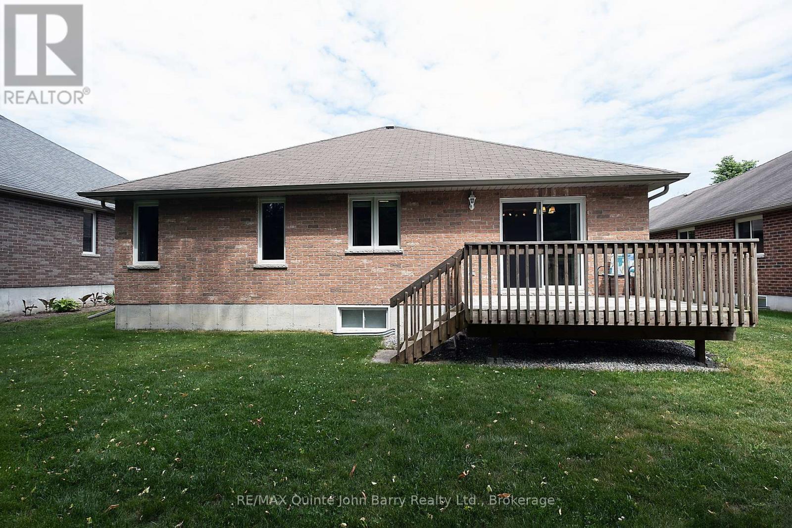 4 Algonquin Avenue Property Photo 27