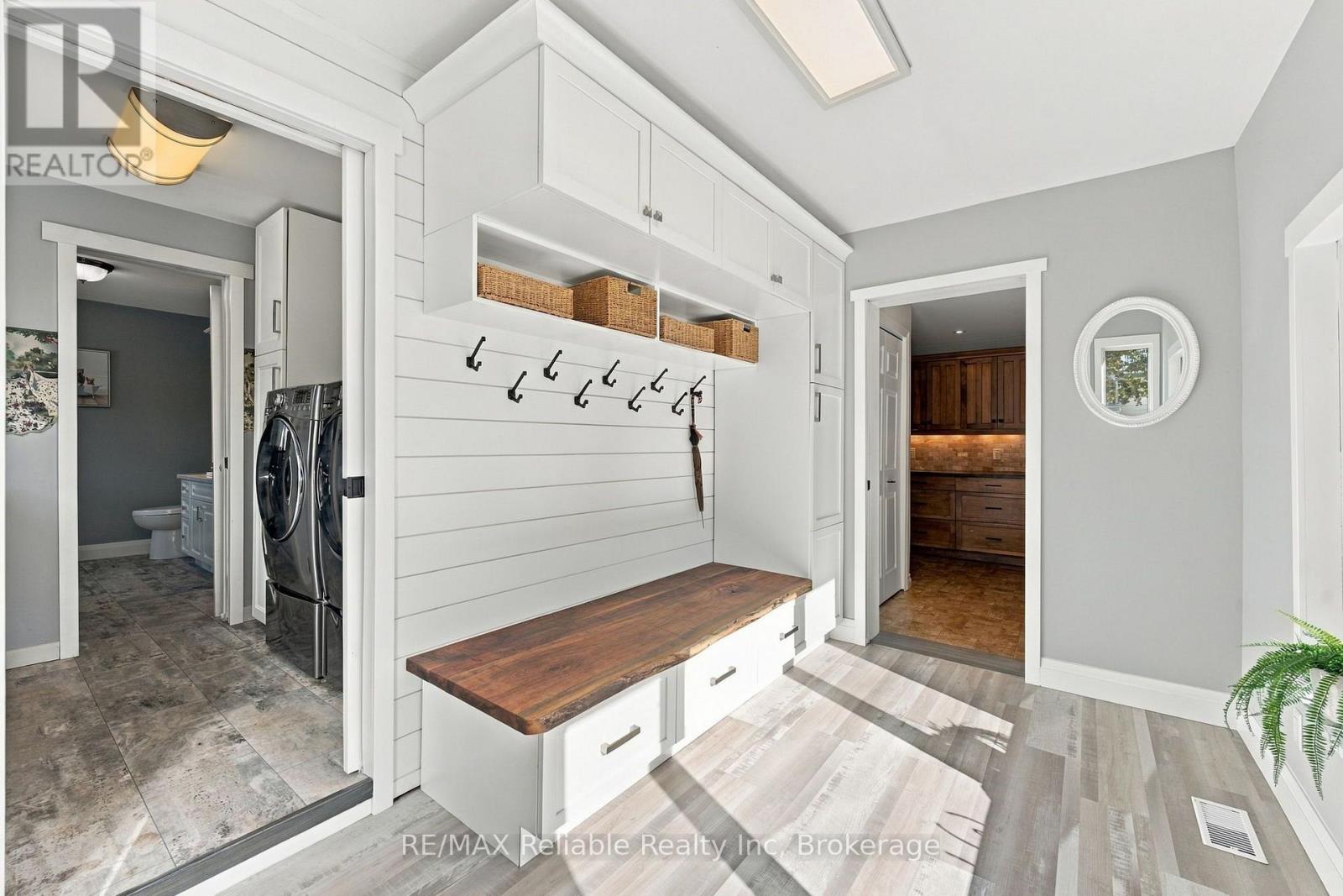 181 Maple Street Property Photo 7